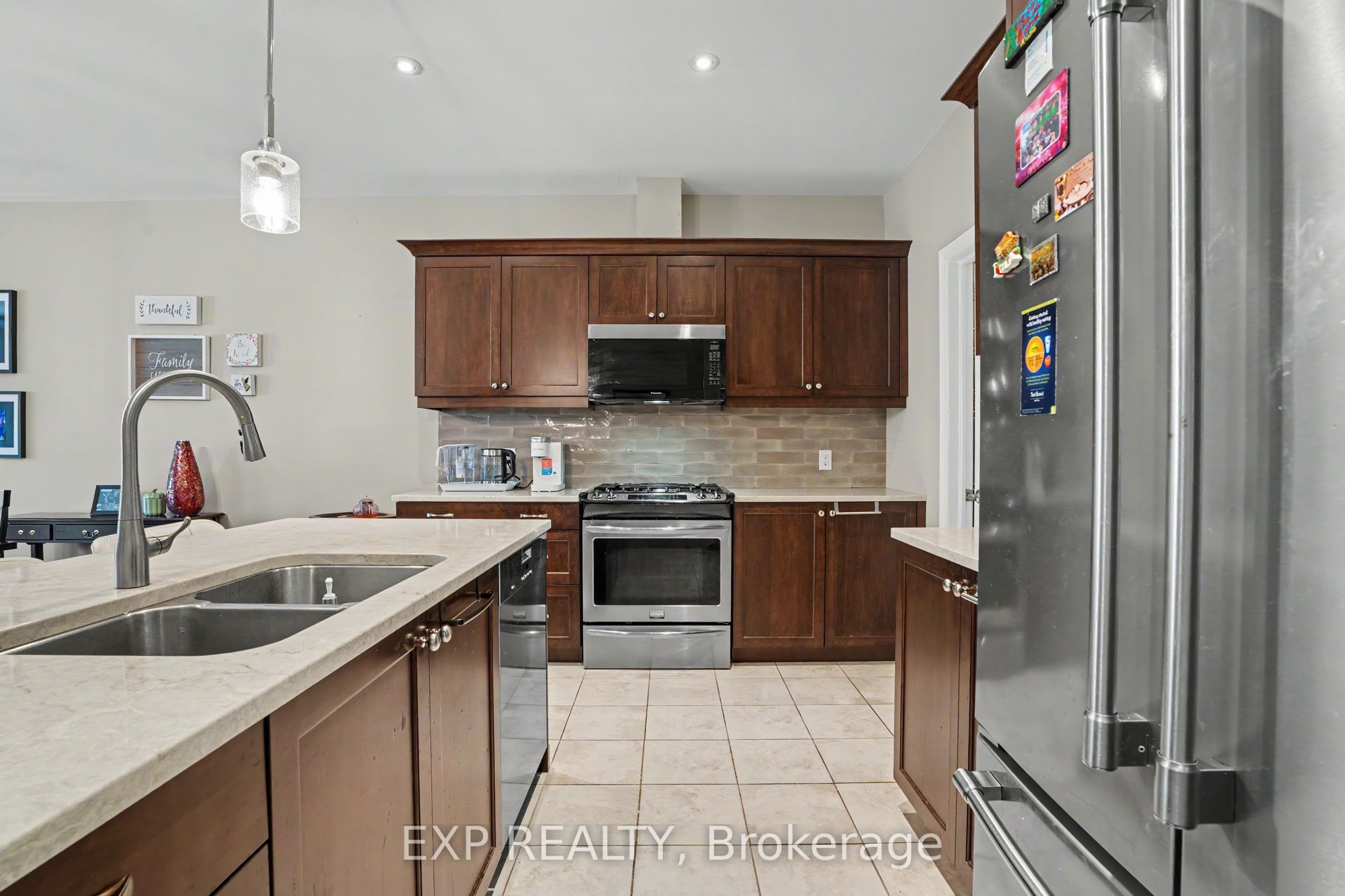 62 Andrew Lane Property Photo 11