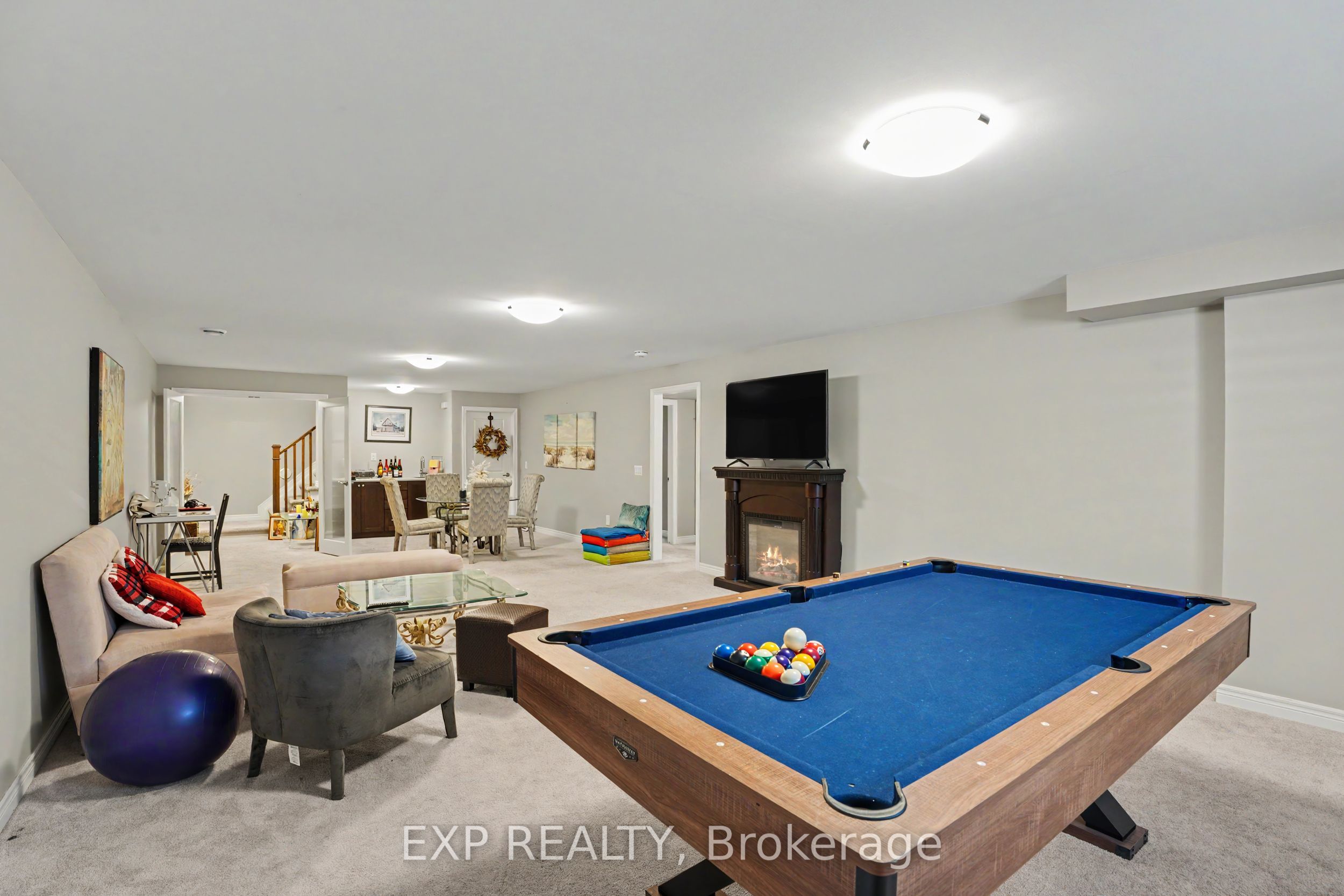 62 Andrew Lane Property Photo 28