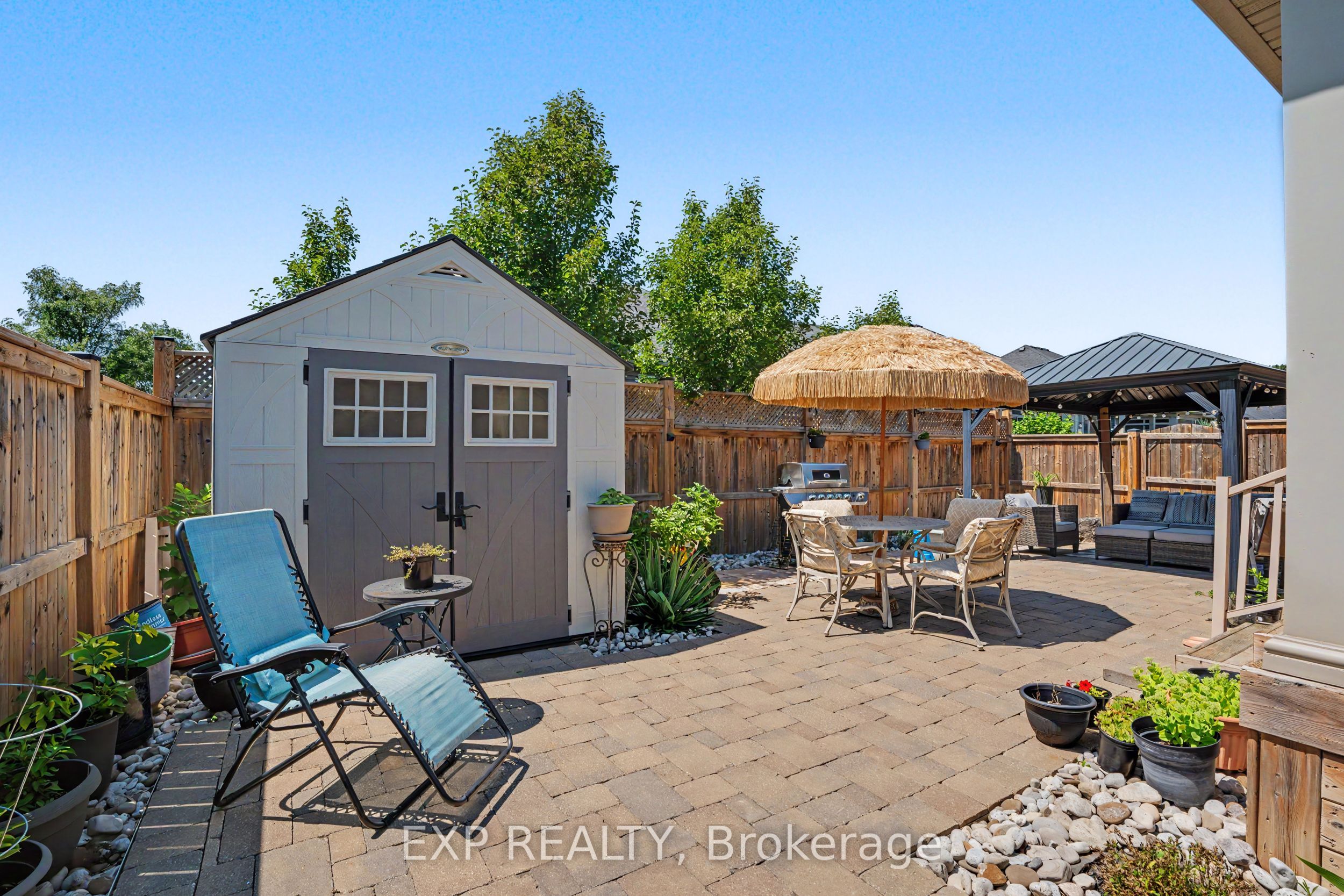 62 Andrew Lane Property Photo 34