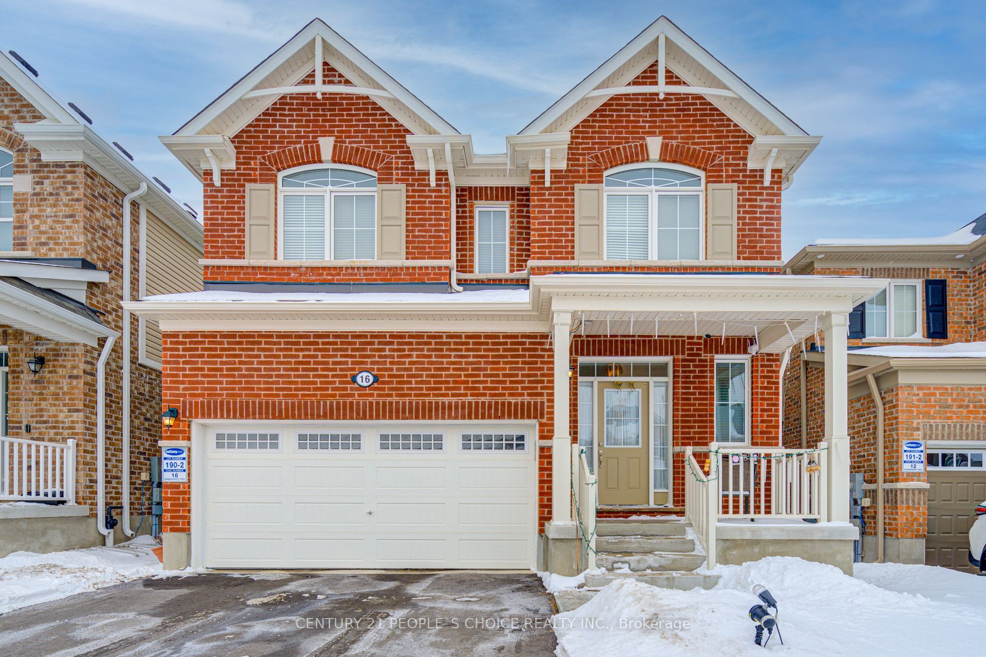 16 Wannamaker Crescent Property Photo 1