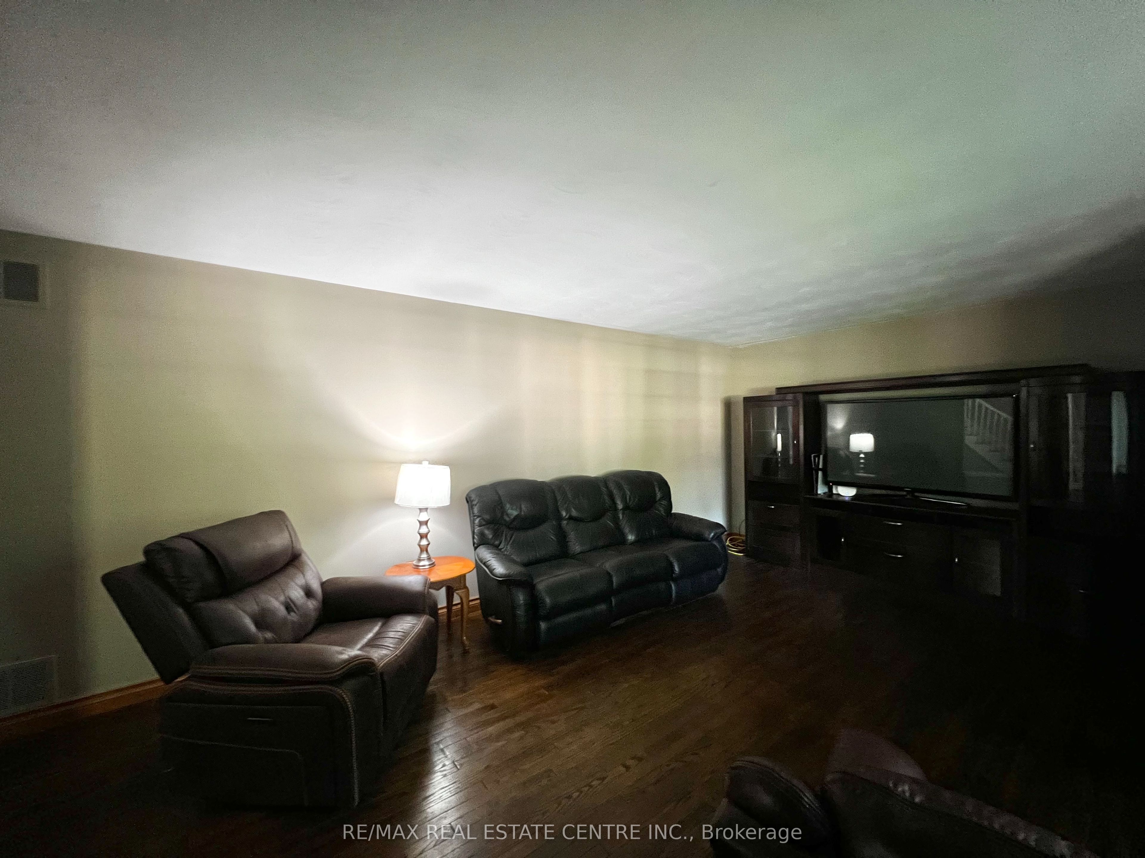 132 Birch Grove Property Photo 6