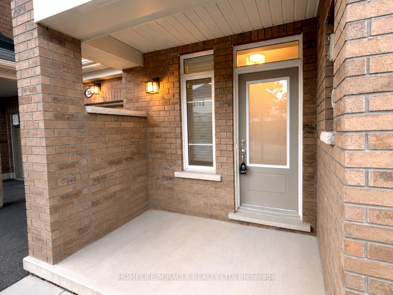 113 Hartley Avenue 32 Property Photo 2