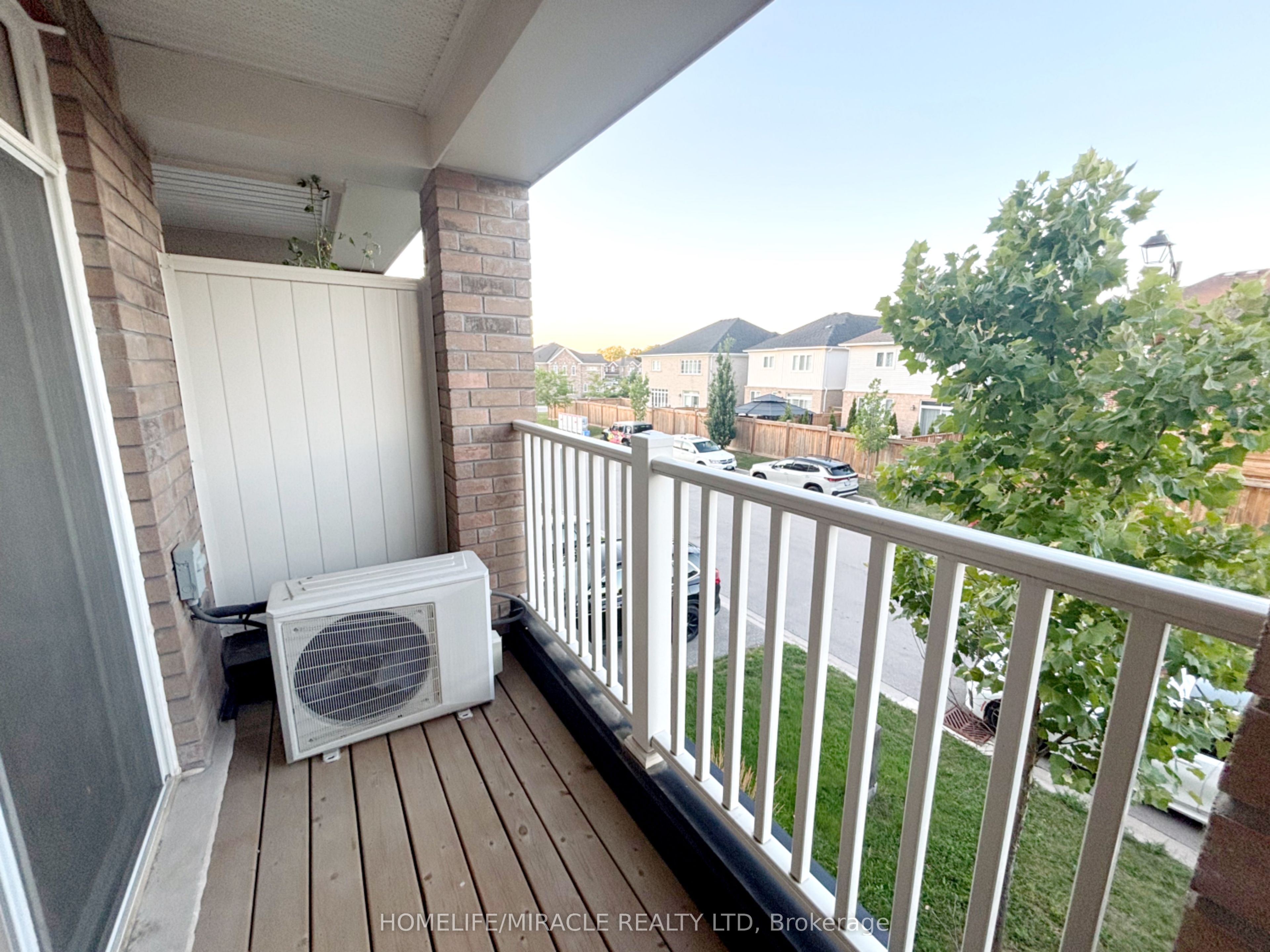 113 Hartley Avenue 32 Property Photo 9
