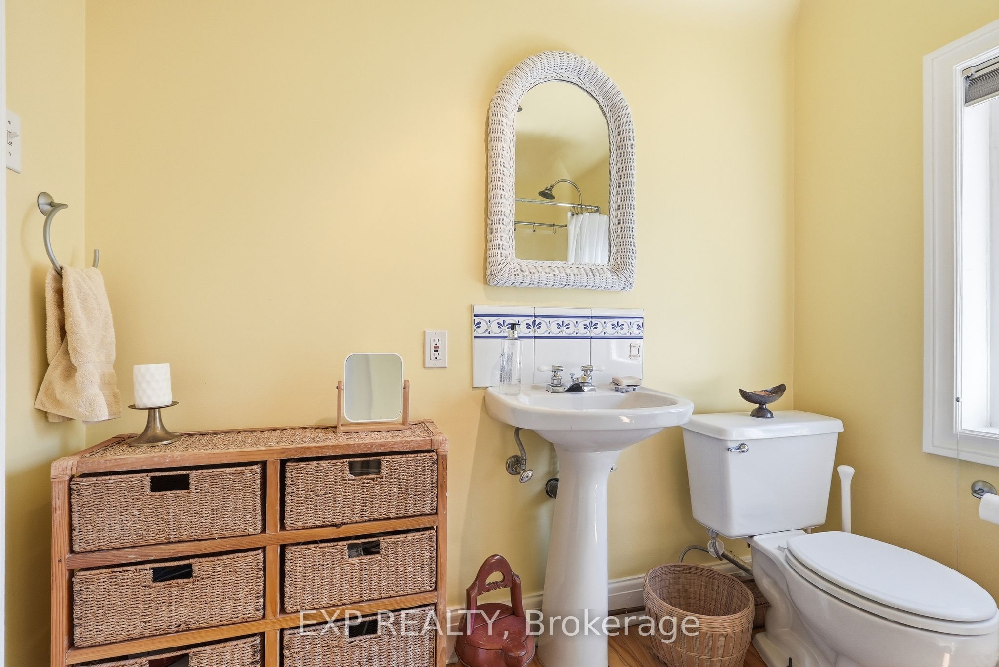 421 Hamilton Avenue S Property Photo 33