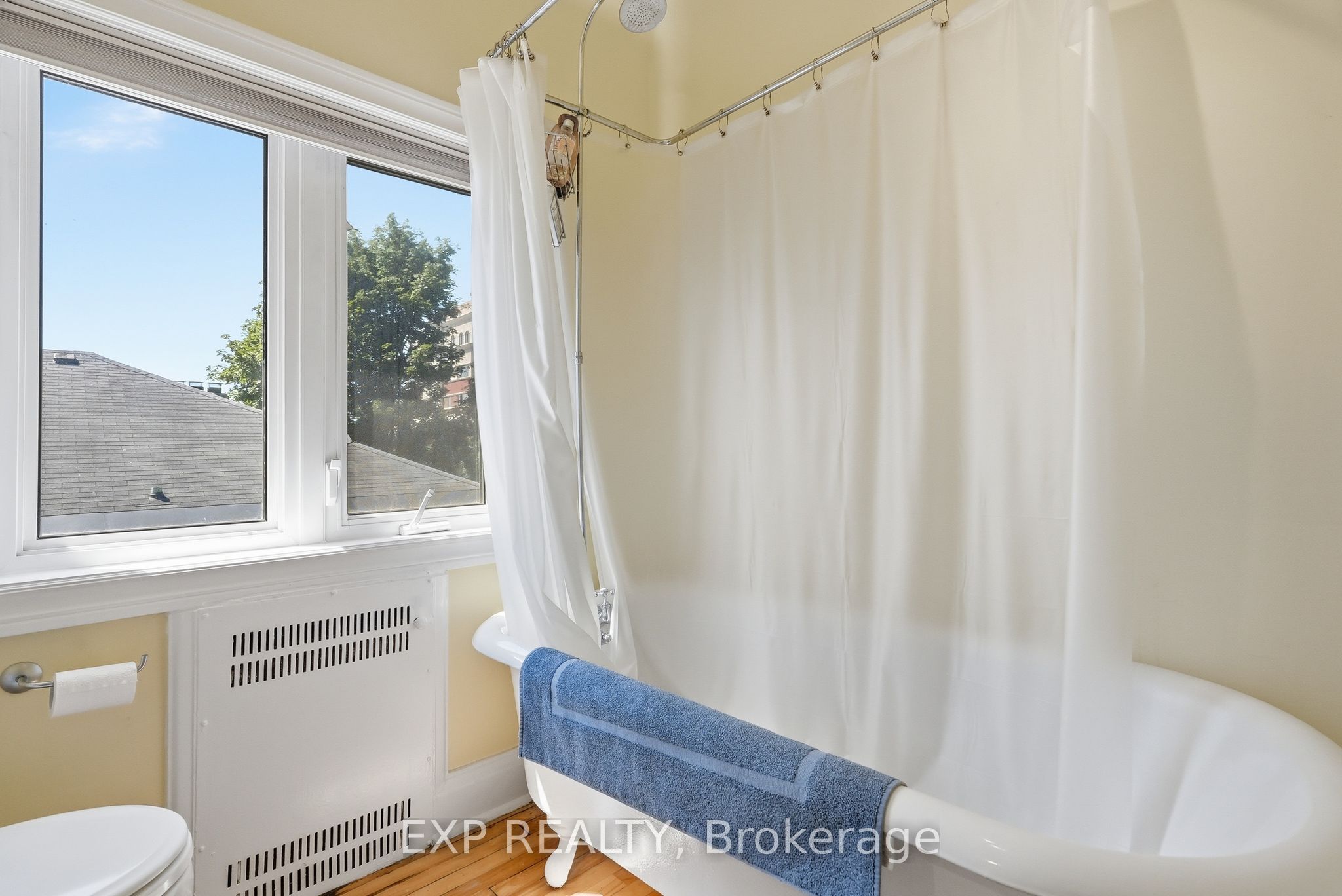 421 Hamilton Avenue S Property Photo 34