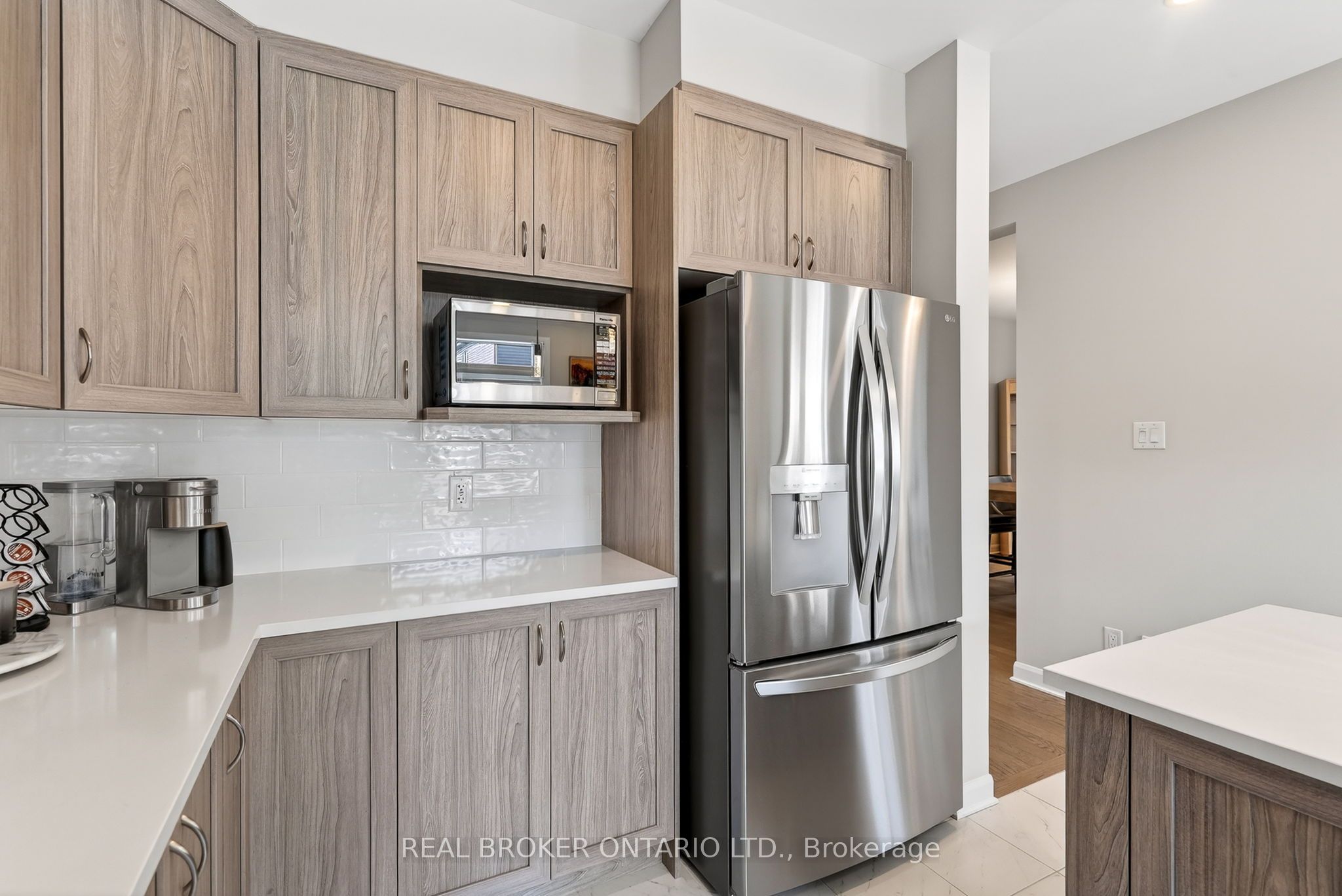 548 Anchor Circle Property Photo 13