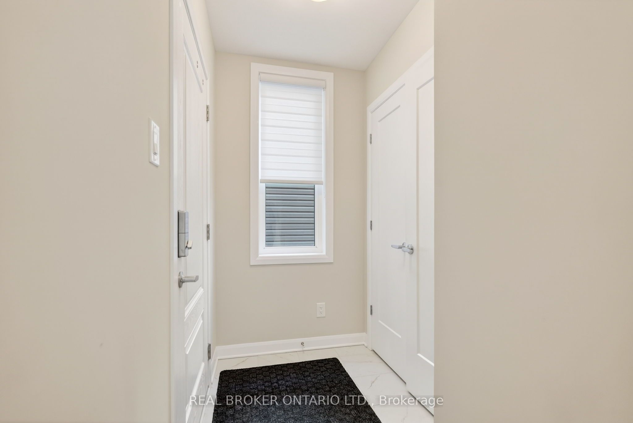 548 Anchor Circle Property Photo 18