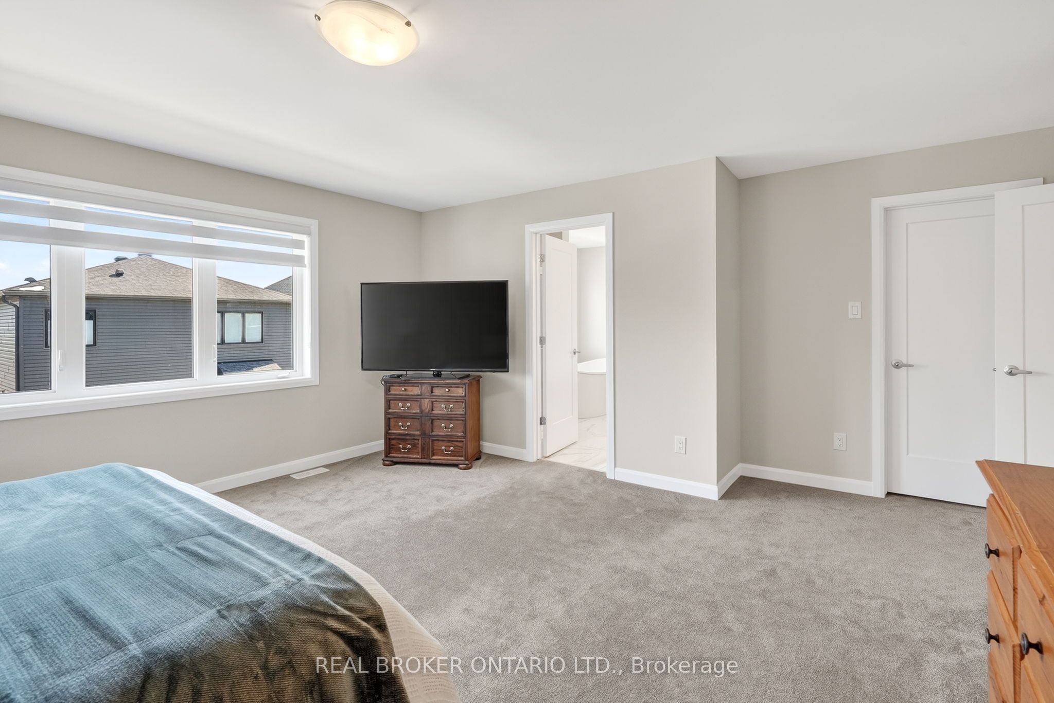 548 Anchor Circle Property Photo 20