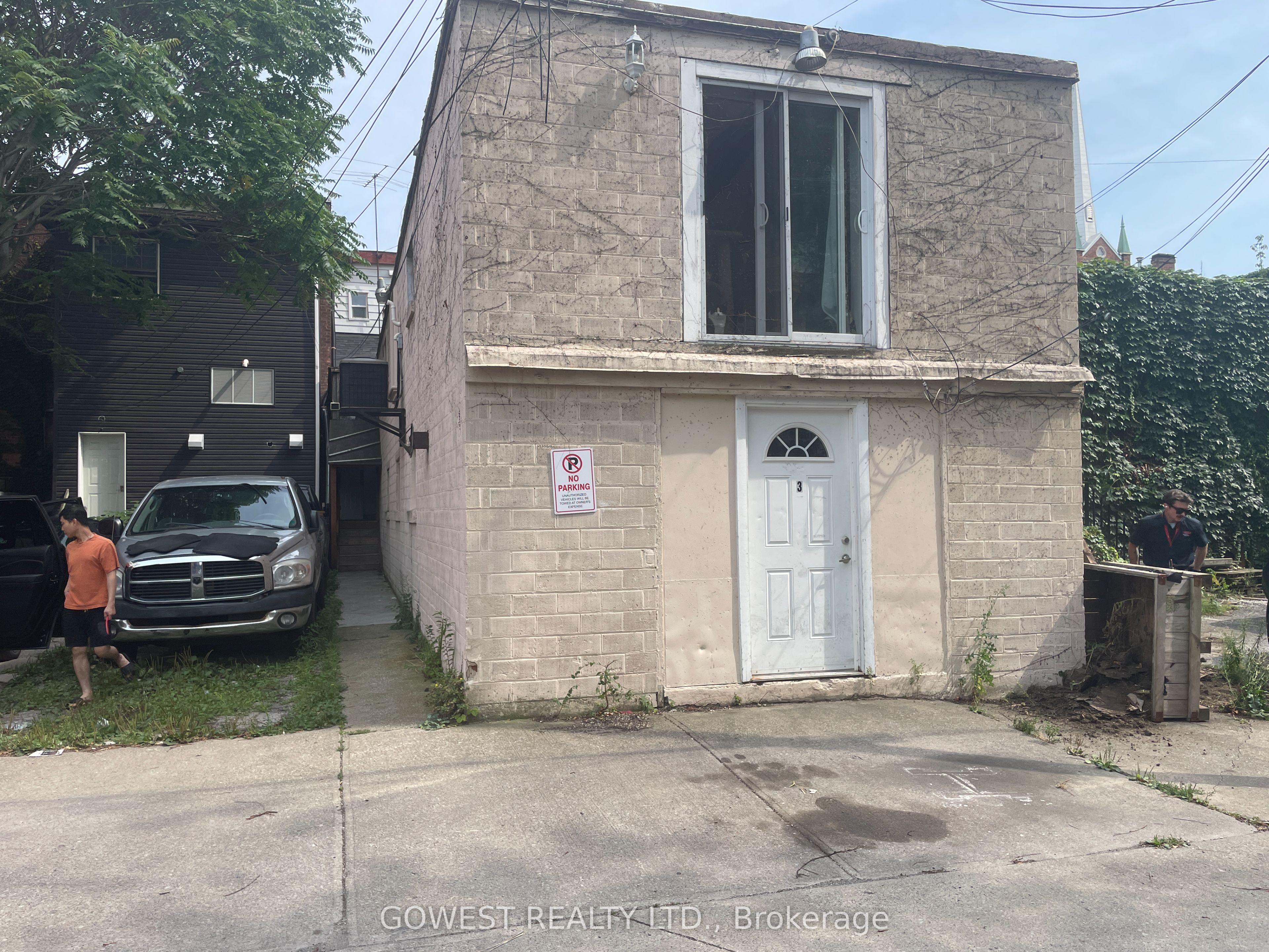 405 St.paul Street Property Photo 13