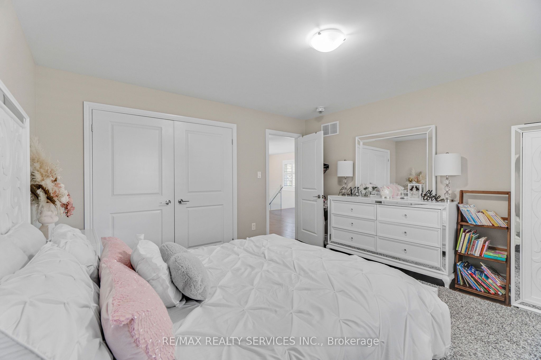 958 Beach Boulevard Property Photo 28