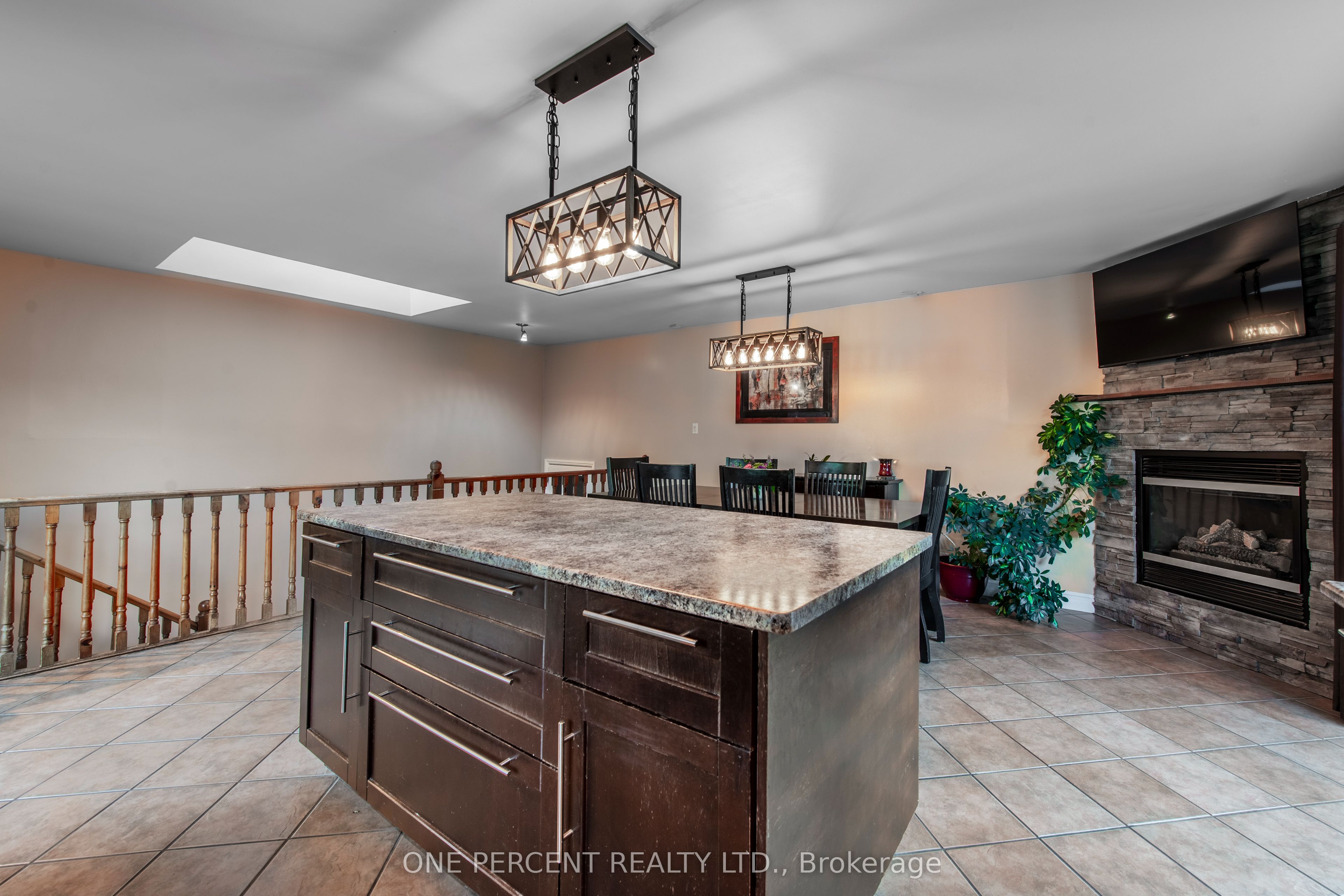 10 Campbell Road Property Photo 7