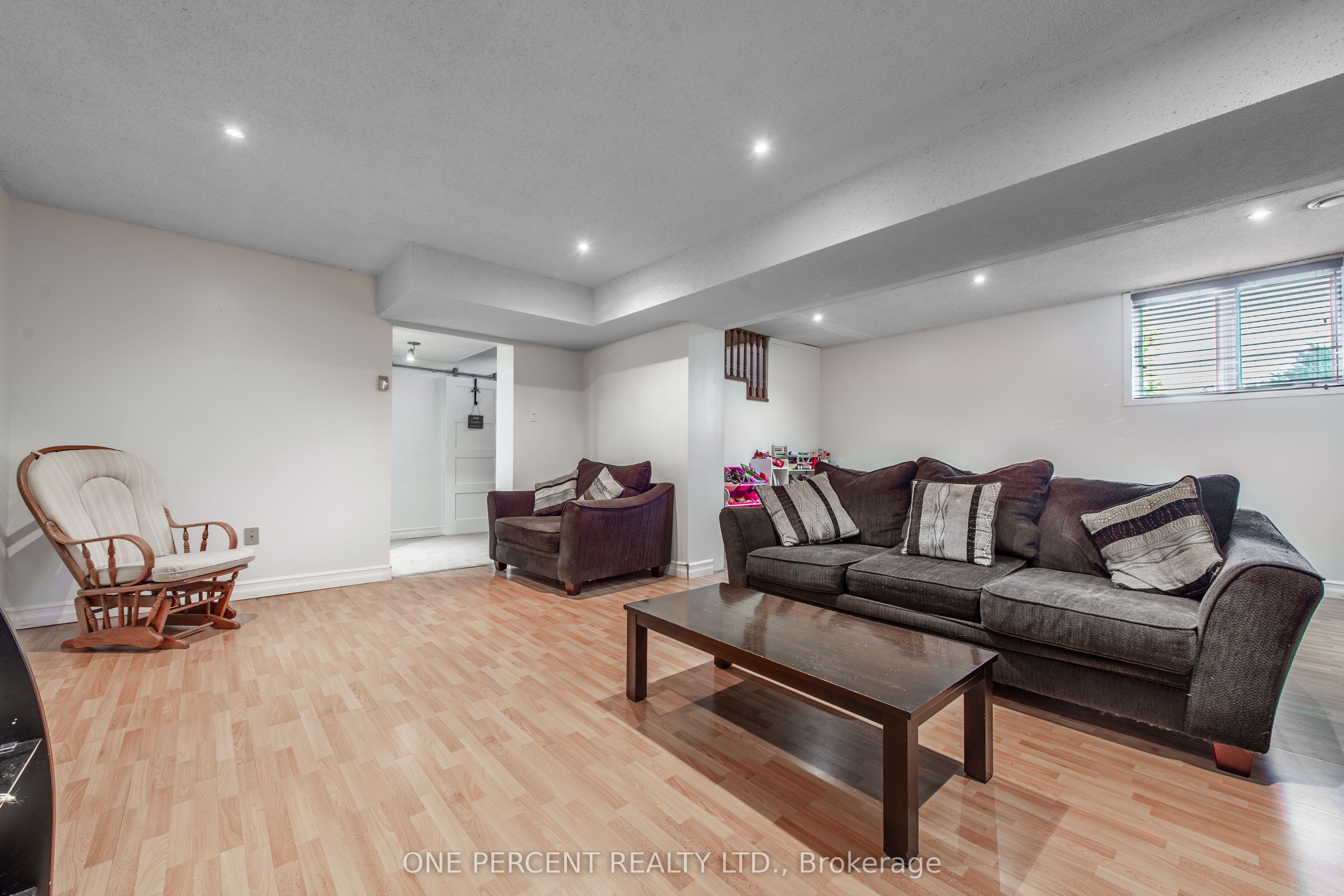 10 Campbell Road Property Photo 26