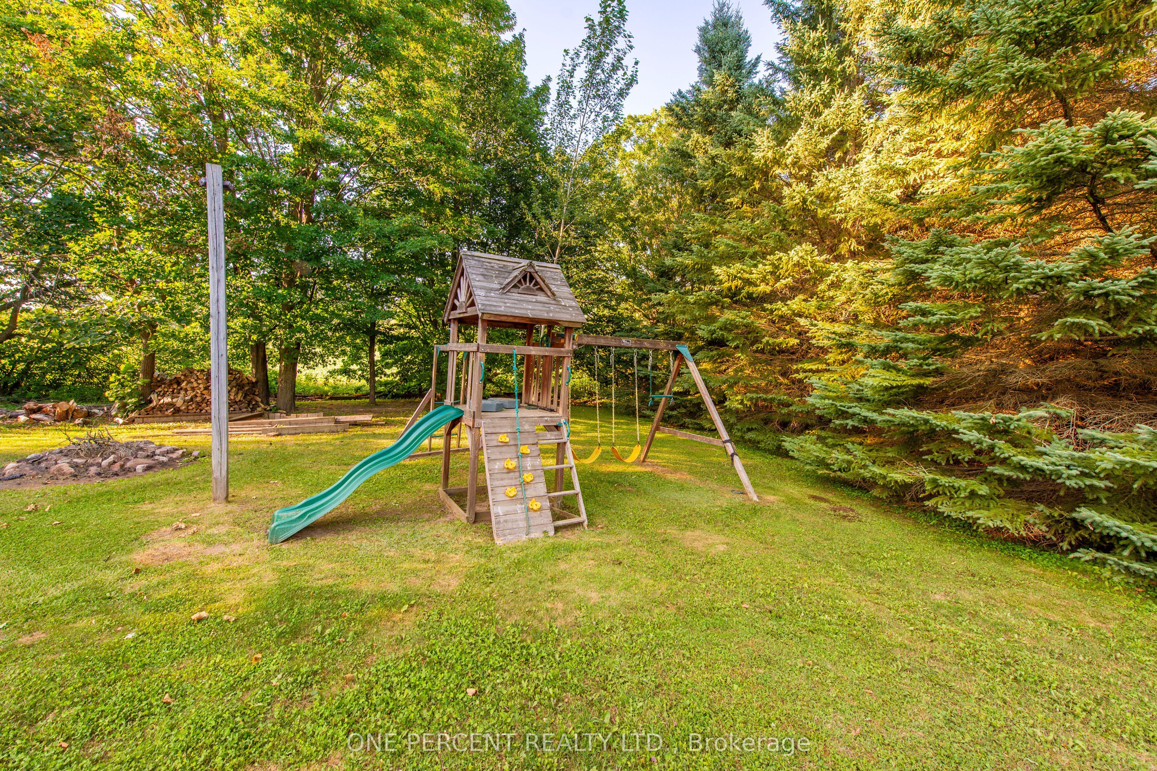 10 Campbell Road Property Photo 37