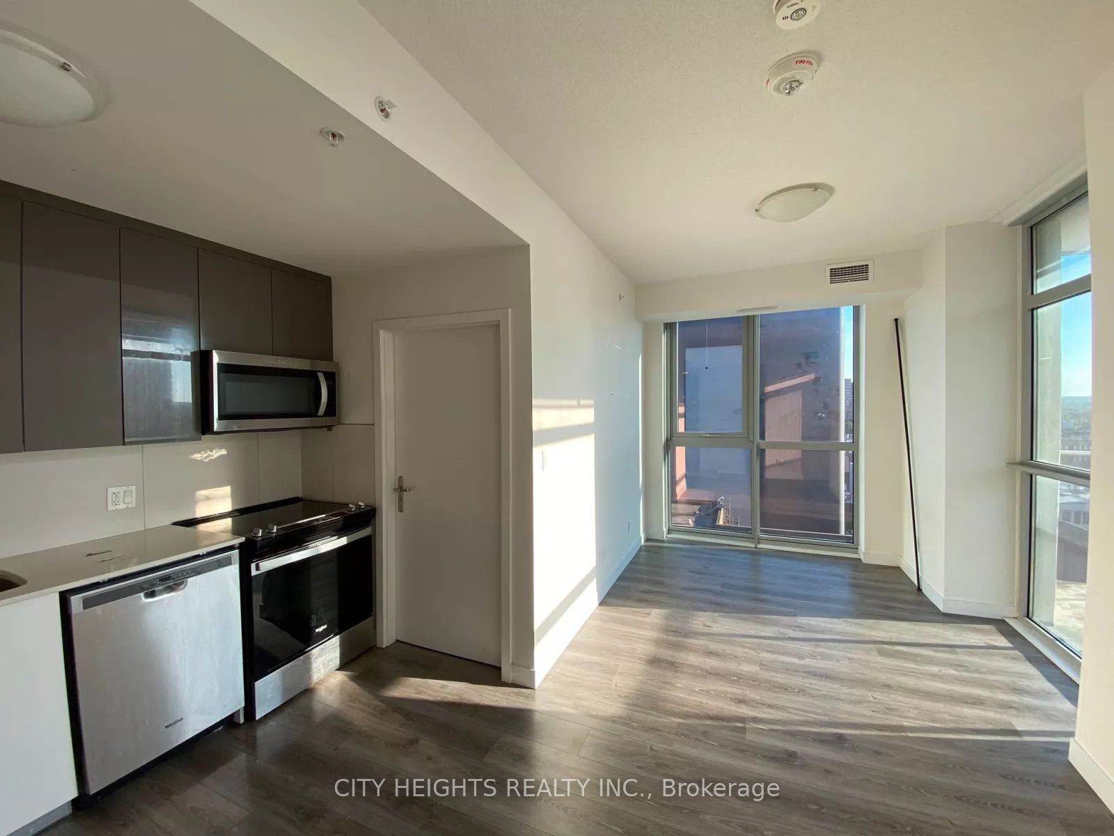 60 Fredrick Street 809 Property Photo 10