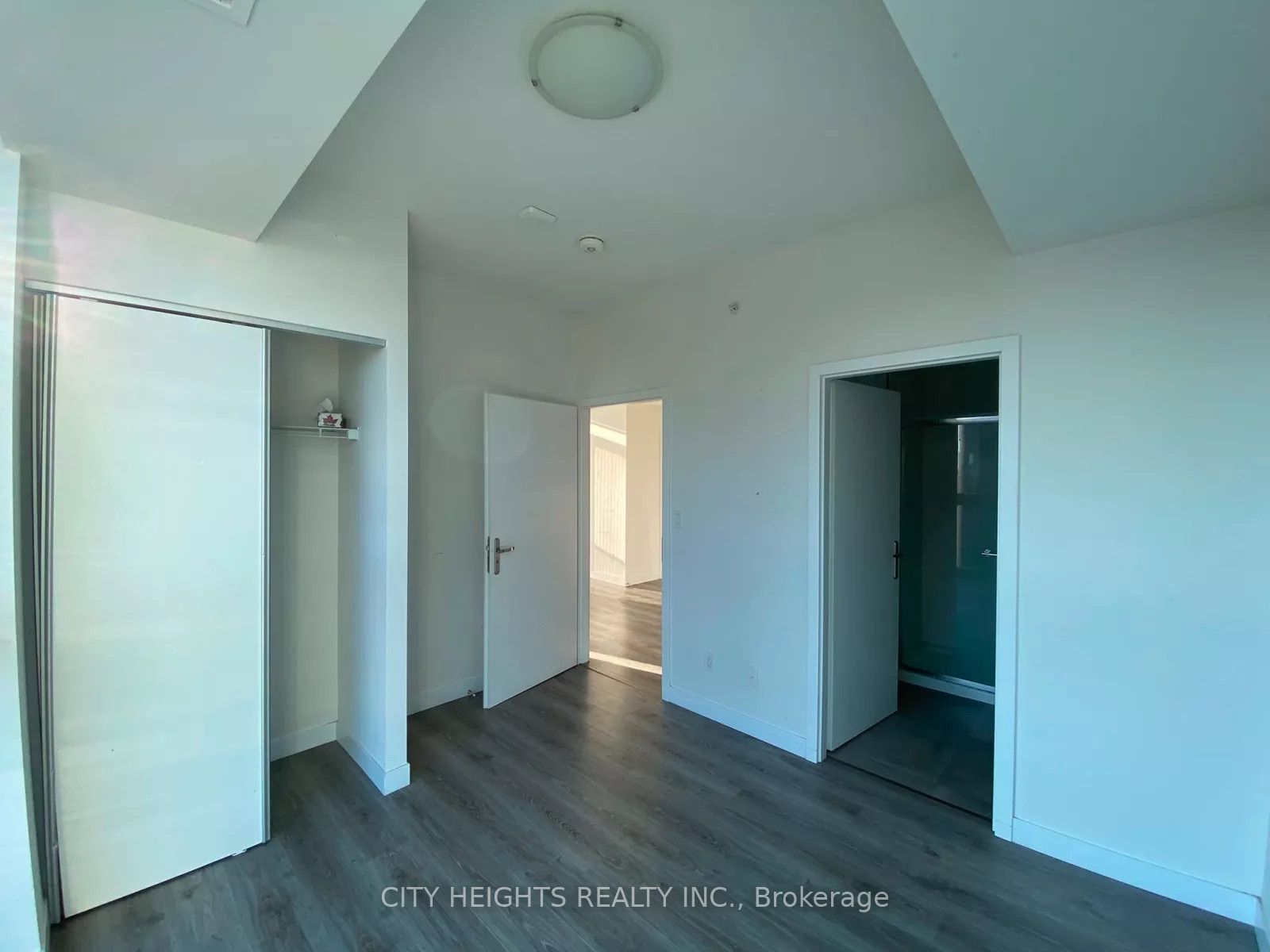 60 Fredrick Street 809 Property Photo 23