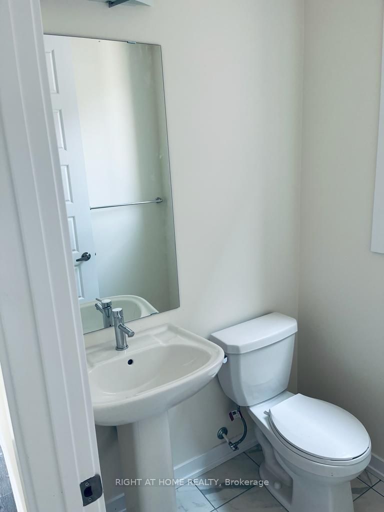 217 Wilmot Road E Property Photo 5