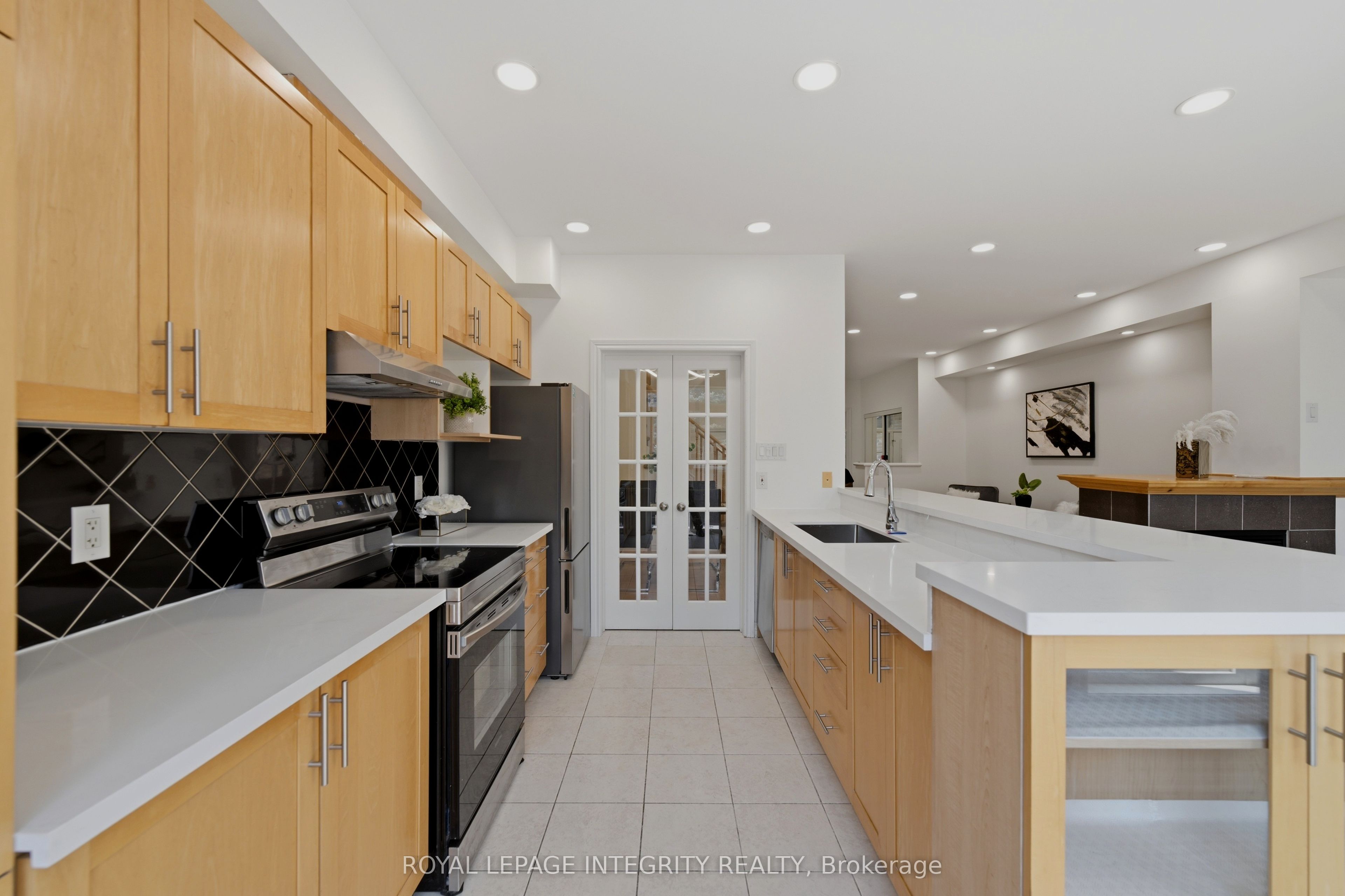 531 Remnor Avenue Property Photo 16