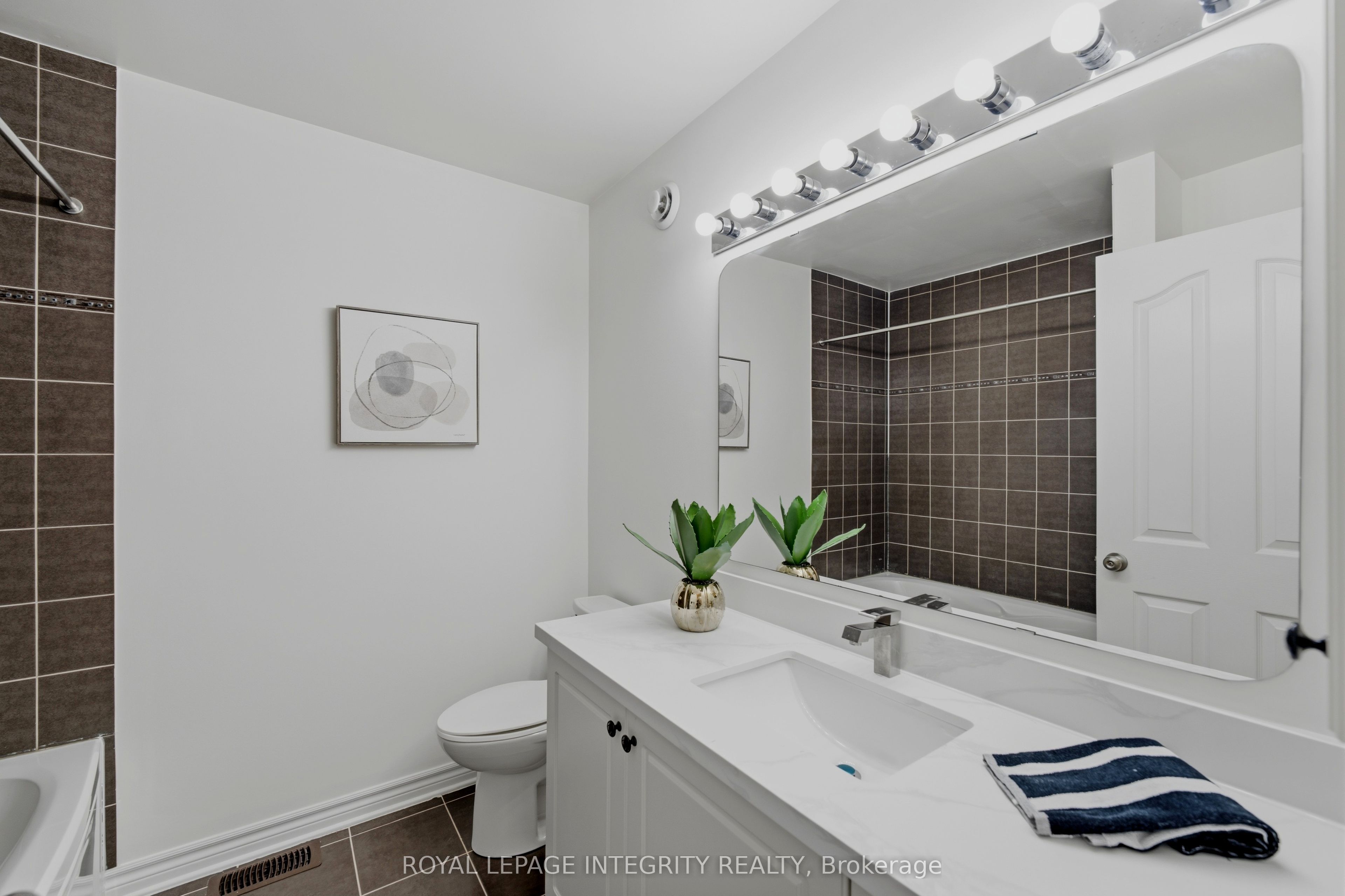 531 Remnor Avenue Property Photo 26
