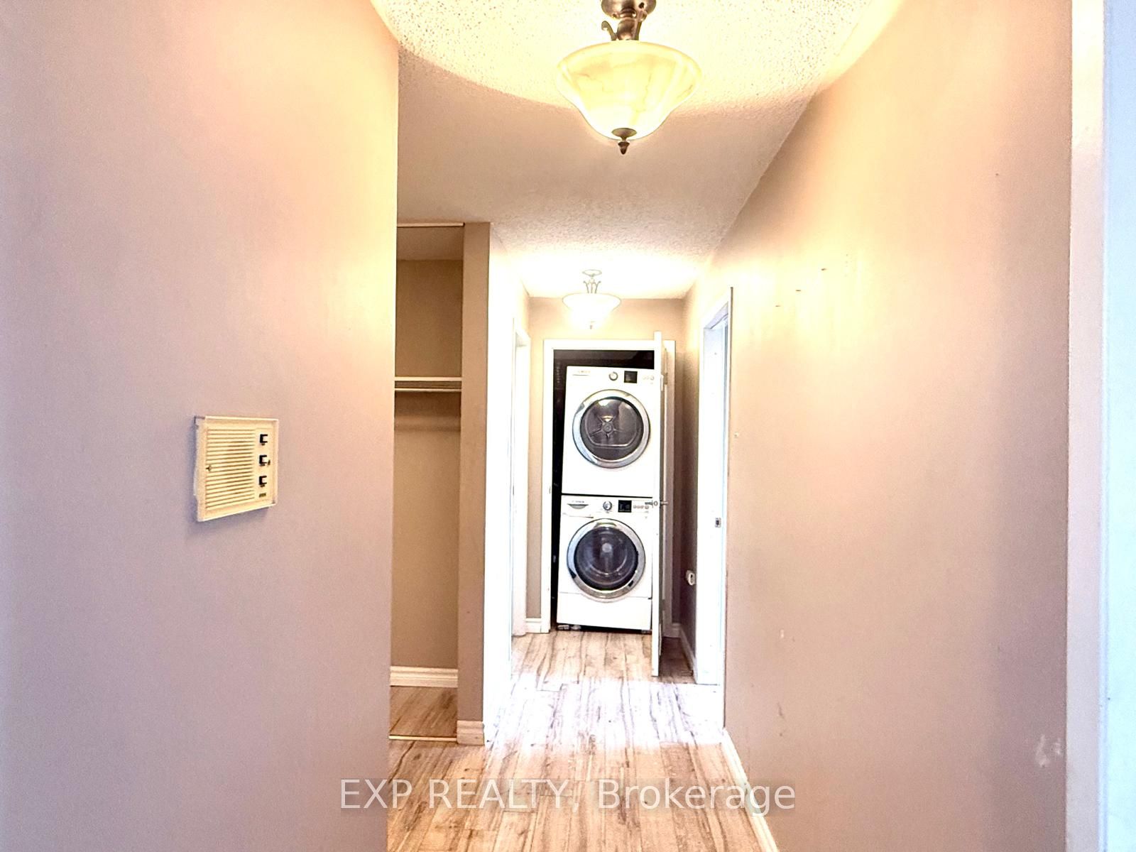 739 Deveron Crescent 210 Property Photo 15
