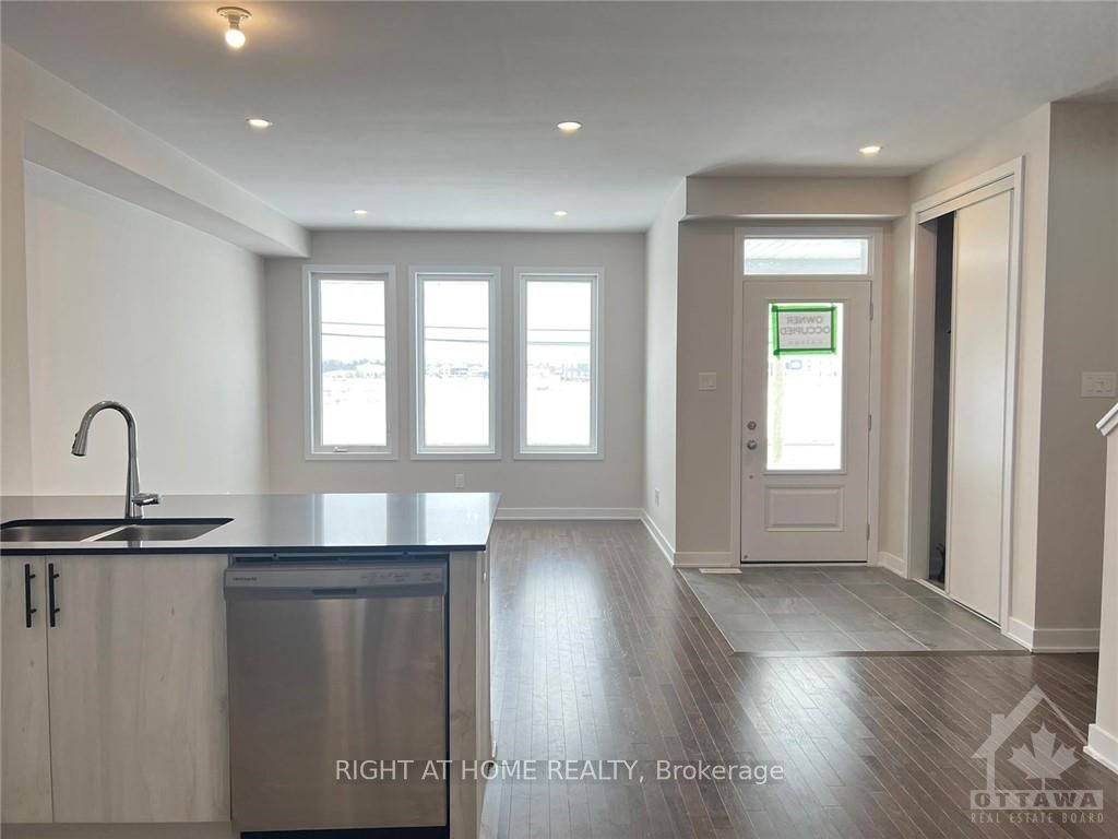 6325 Perth Street Property Photo 4