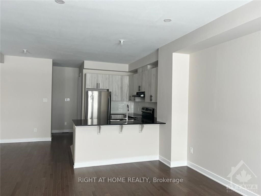 6325 Perth Street Property Photo 5