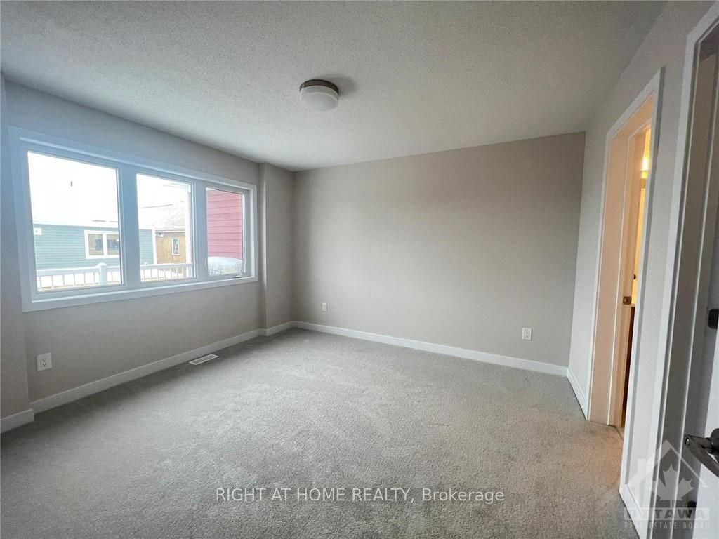 6325 Perth Street Property Photo 8