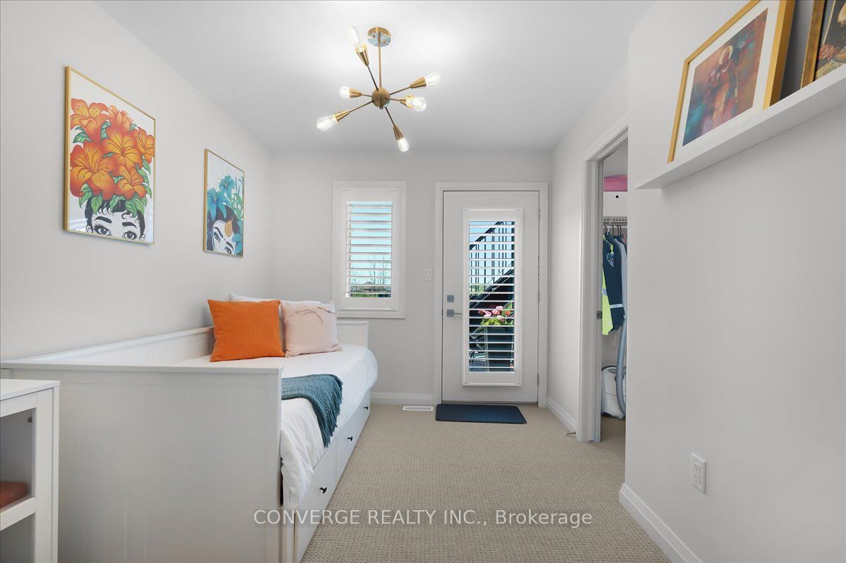 35 Midhurst Heights 36 Property Photo 10