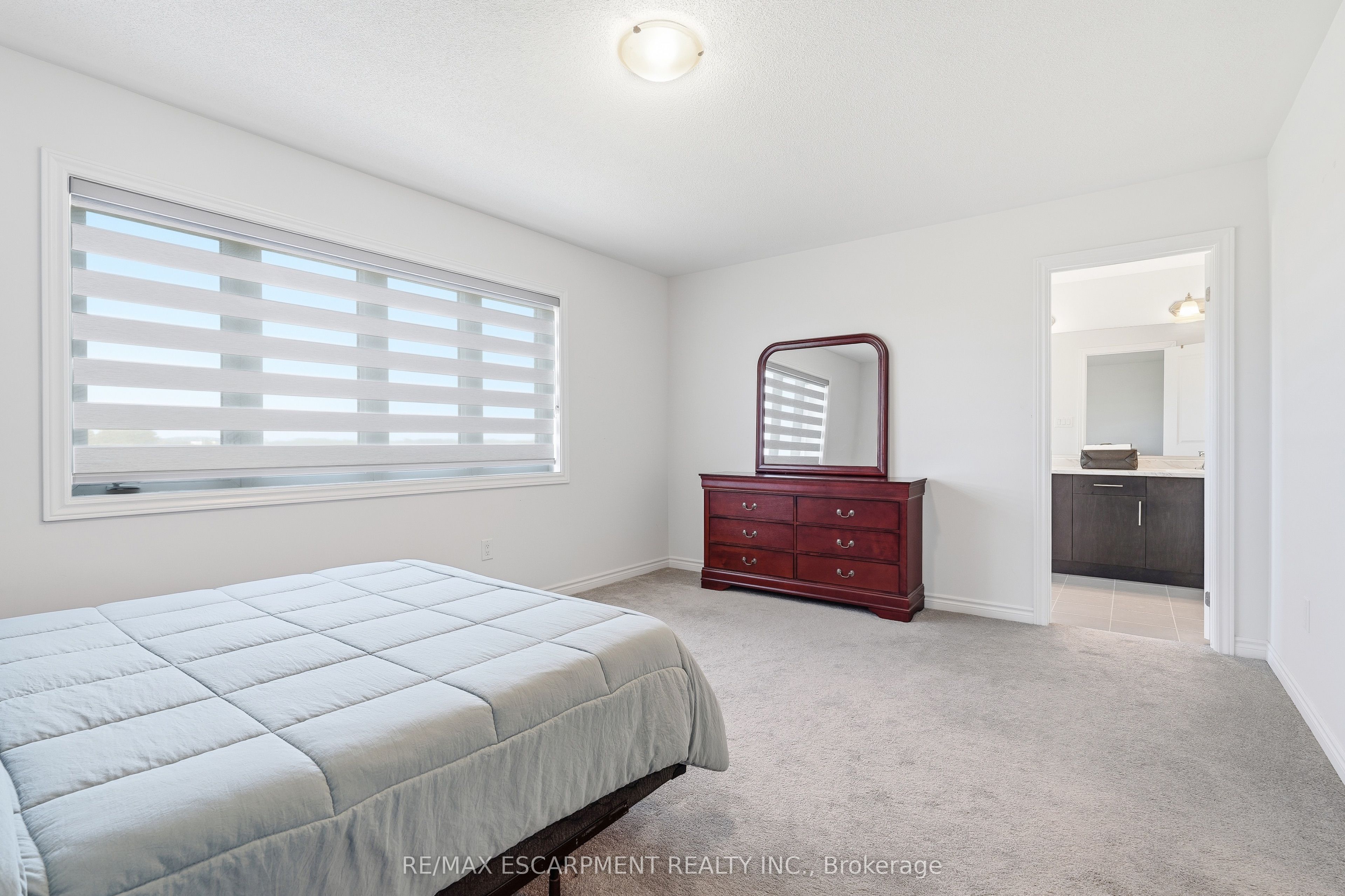 147 Midland Place Property Photo 21