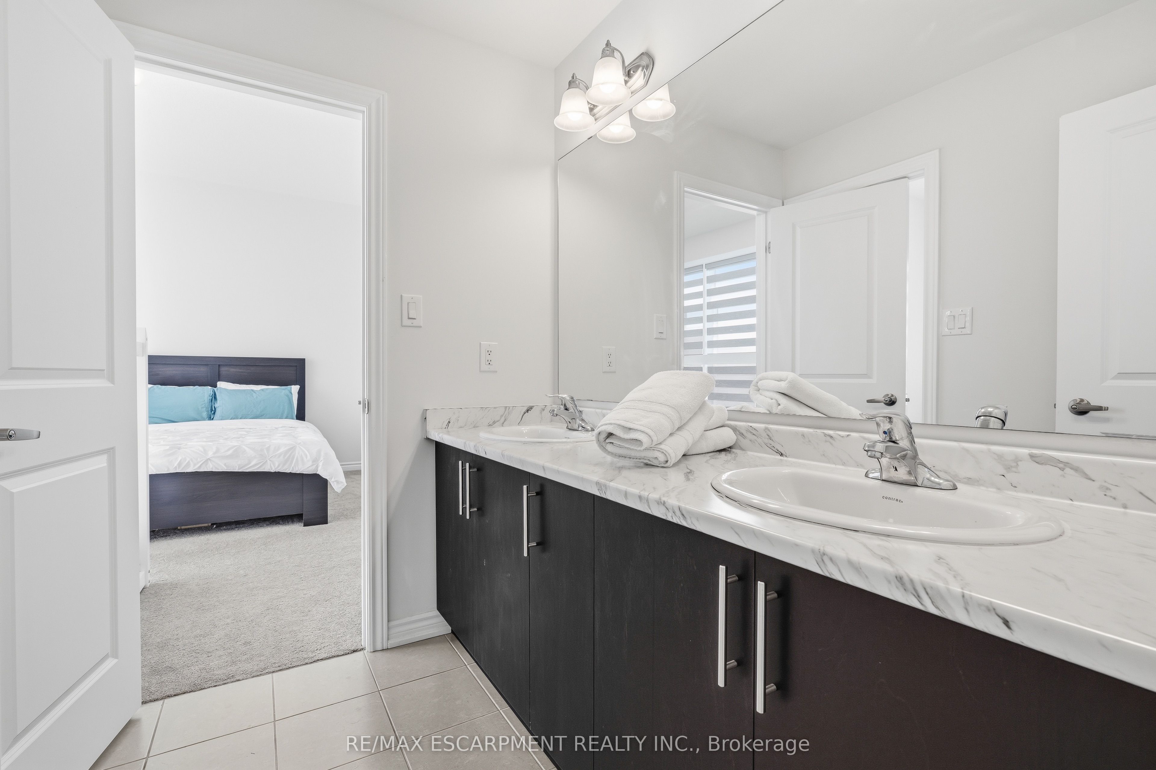 147 Midland Place Property Photo 27
