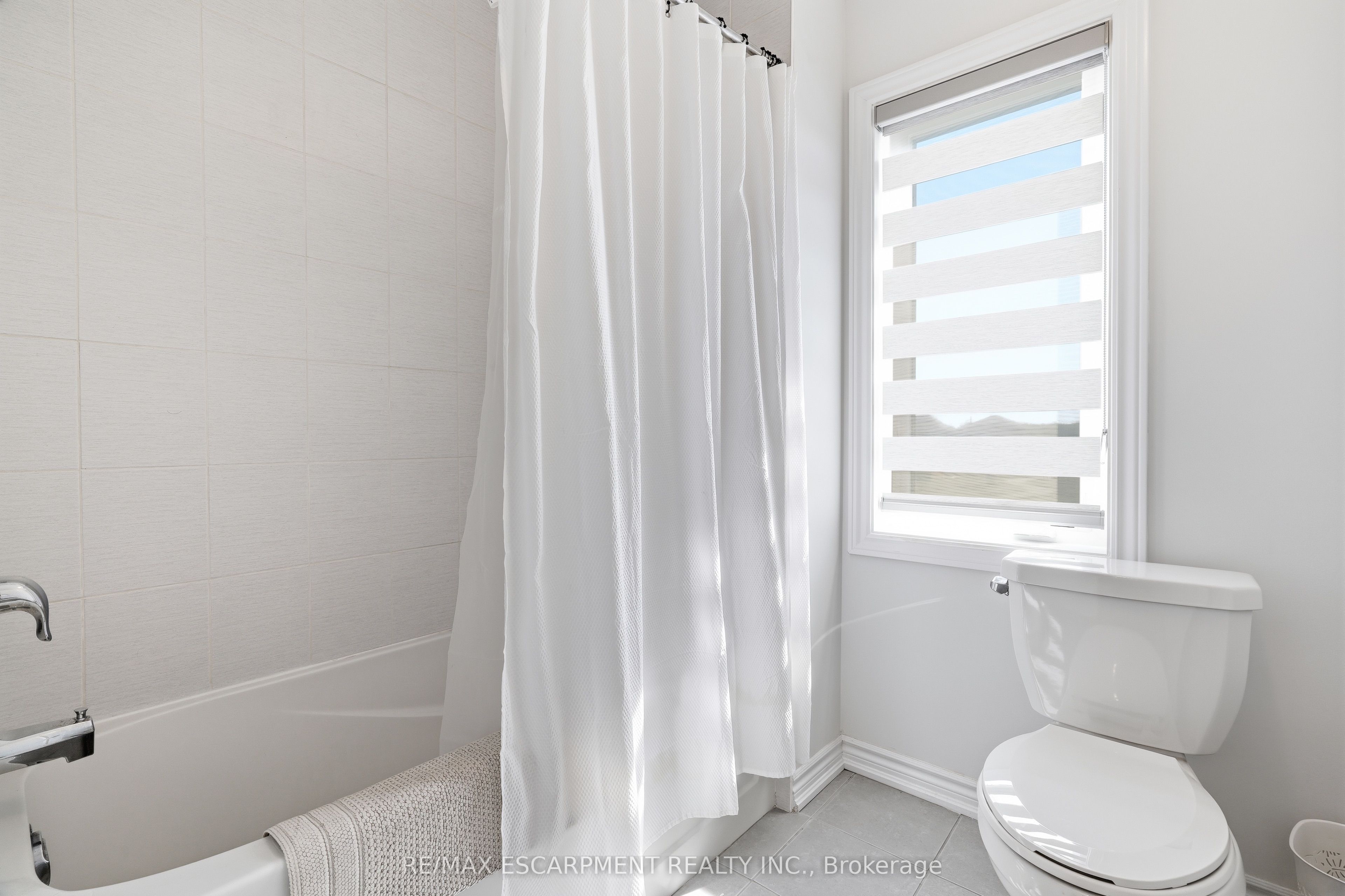 147 Midland Place Property Photo 28