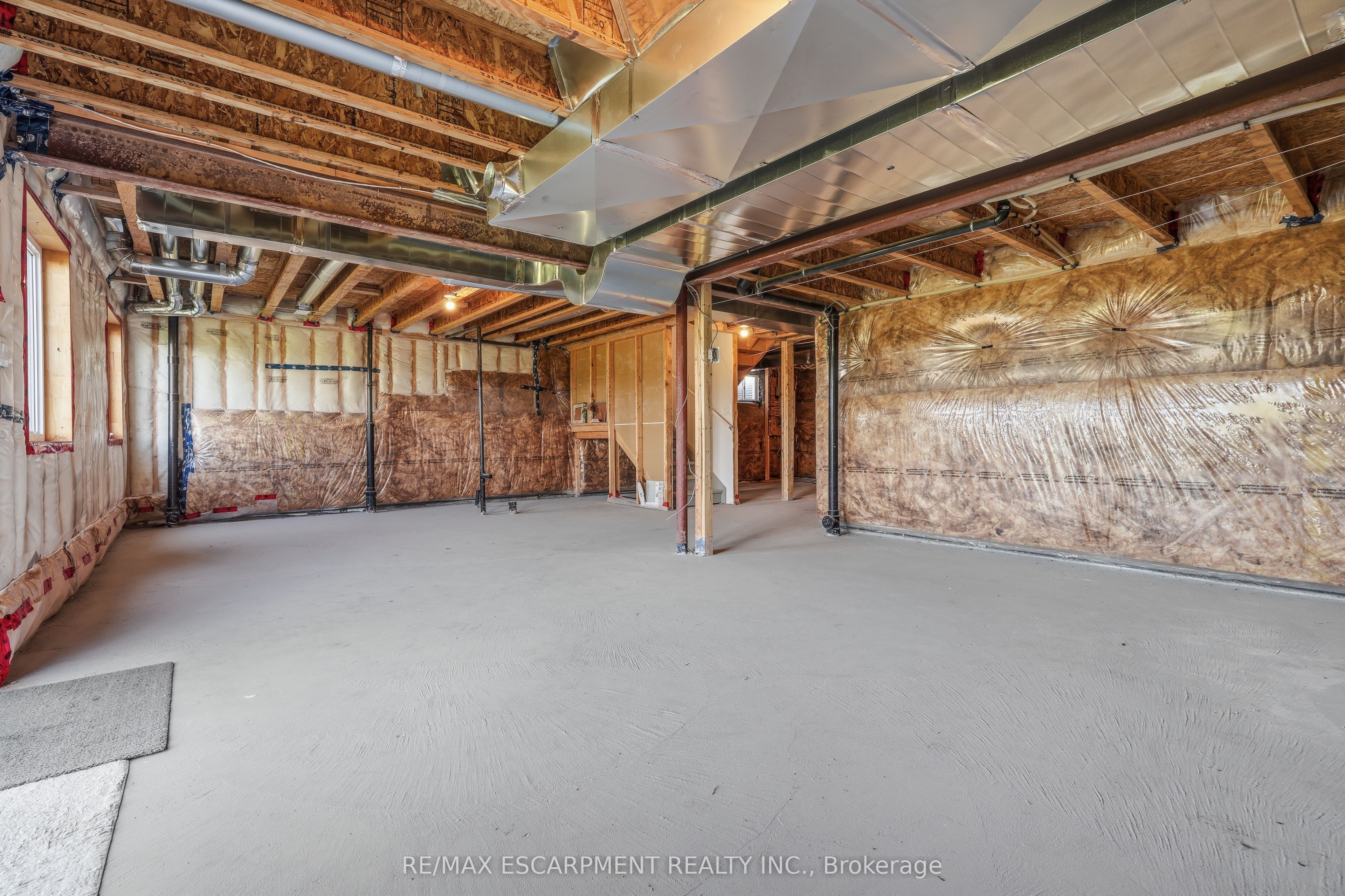 147 Midland Place Property Photo 35