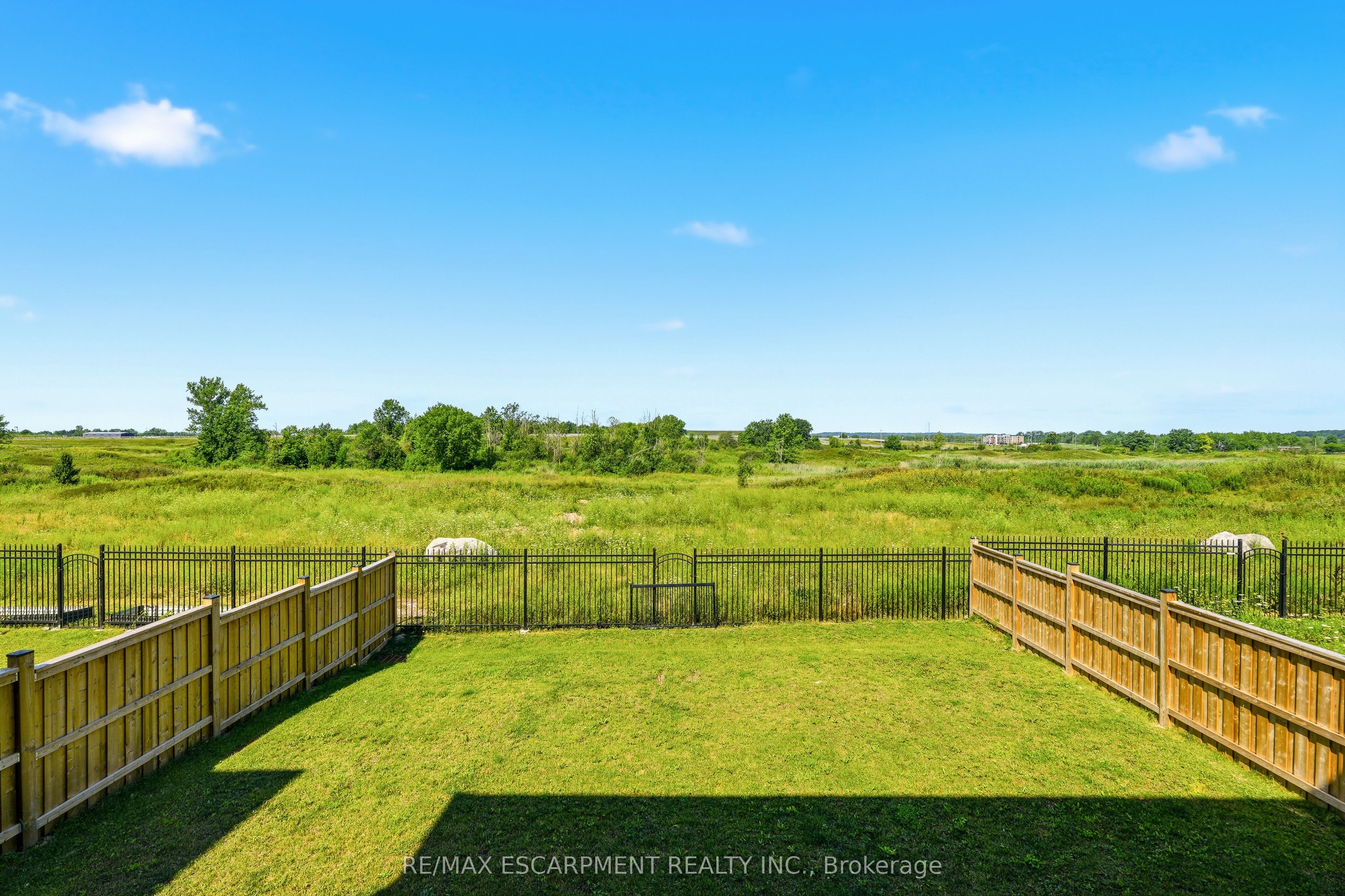 147 Midland Place Property Photo 38