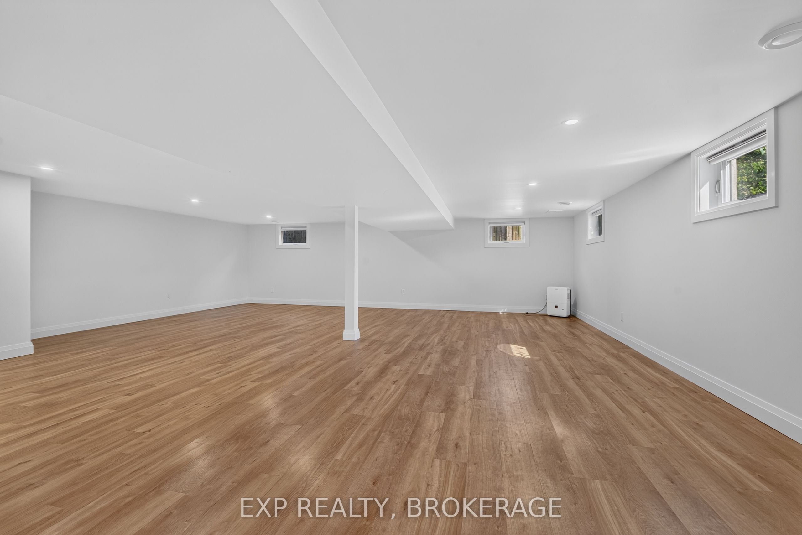 1146 Dunham Street Property Photo 31