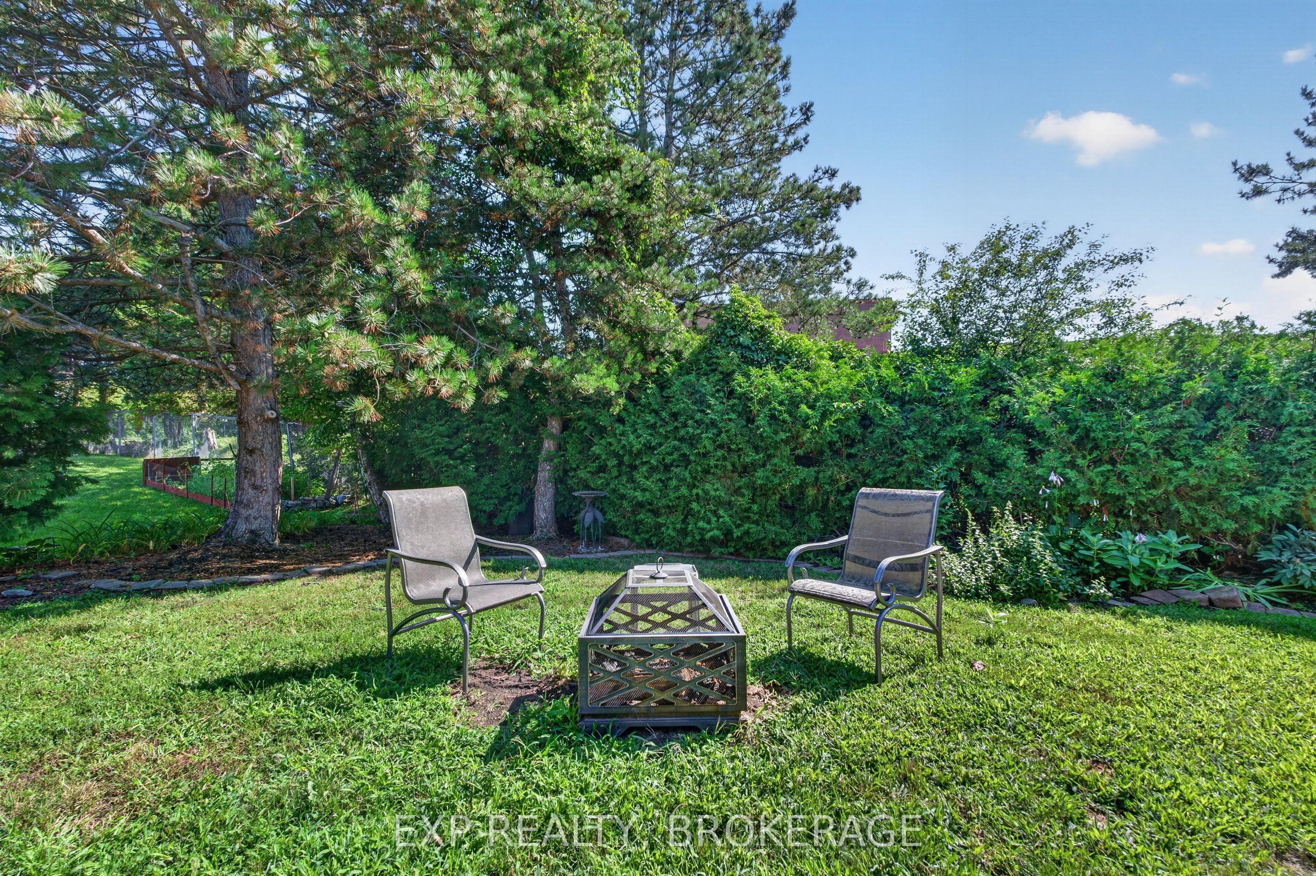 1146 Dunham Street Property Photo 42