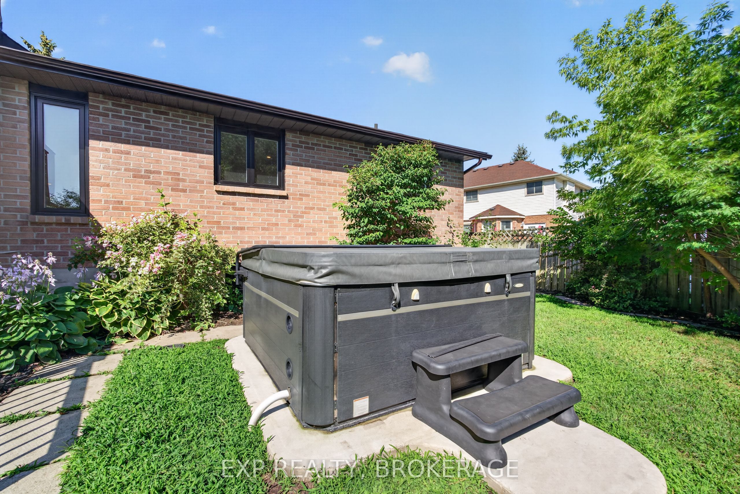 1146 Dunham Street Property Photo 45