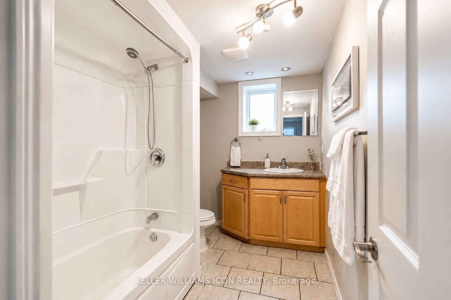 313 Savard Avenue Property Photo 35