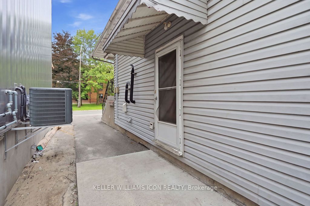 313 Savard Avenue Property Photo 37