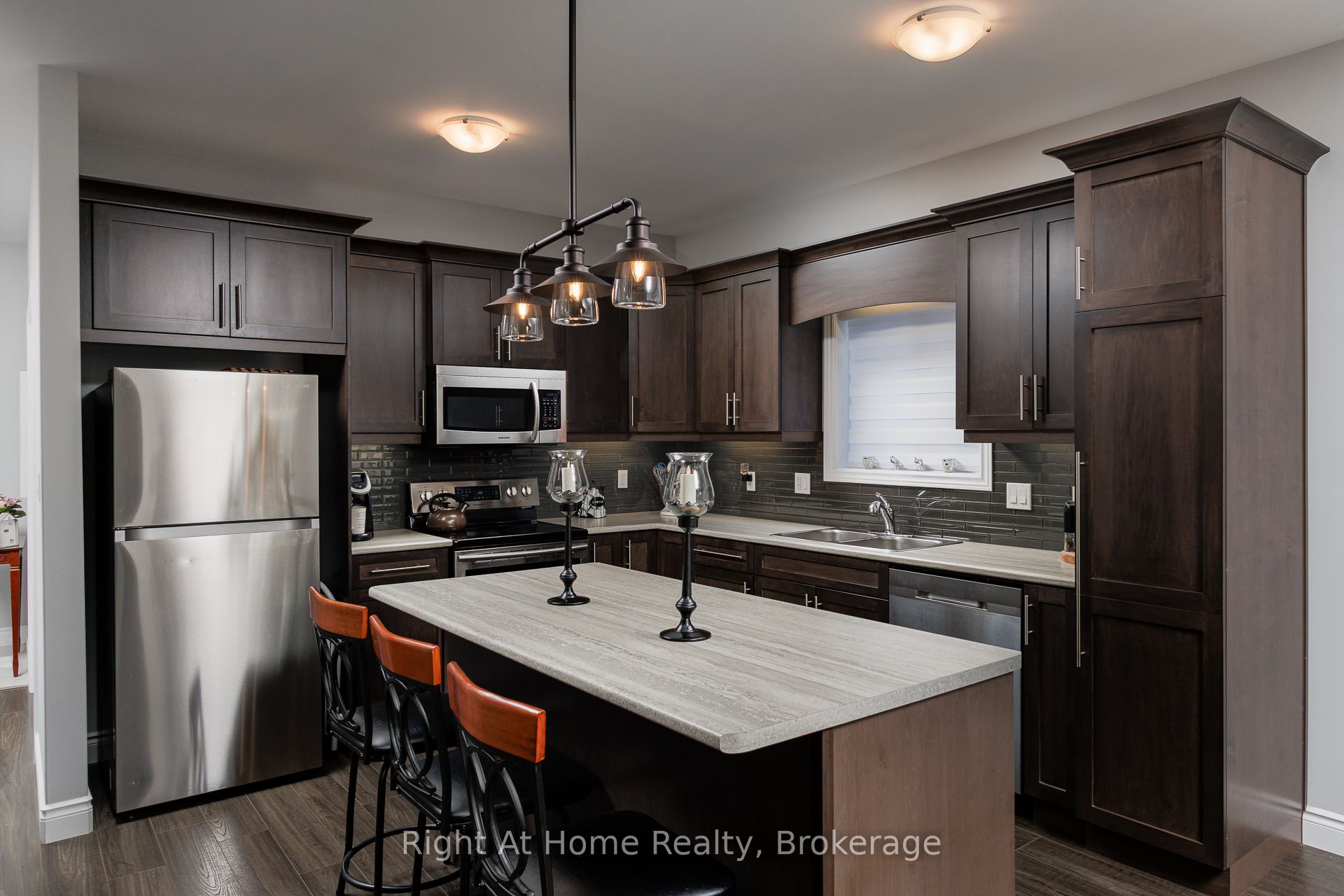 40 Birchmount Street Property Photo 8