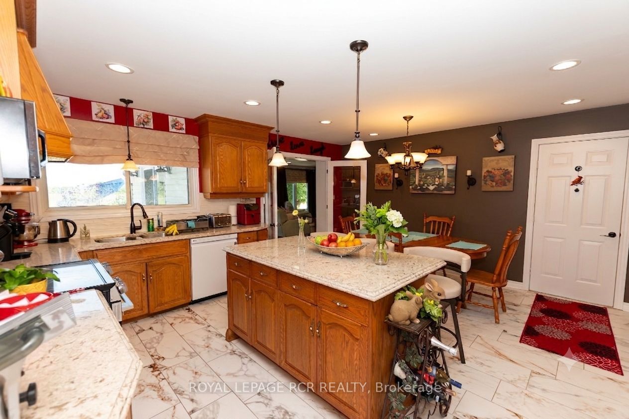 243067 5th Side Road Property Photo 15