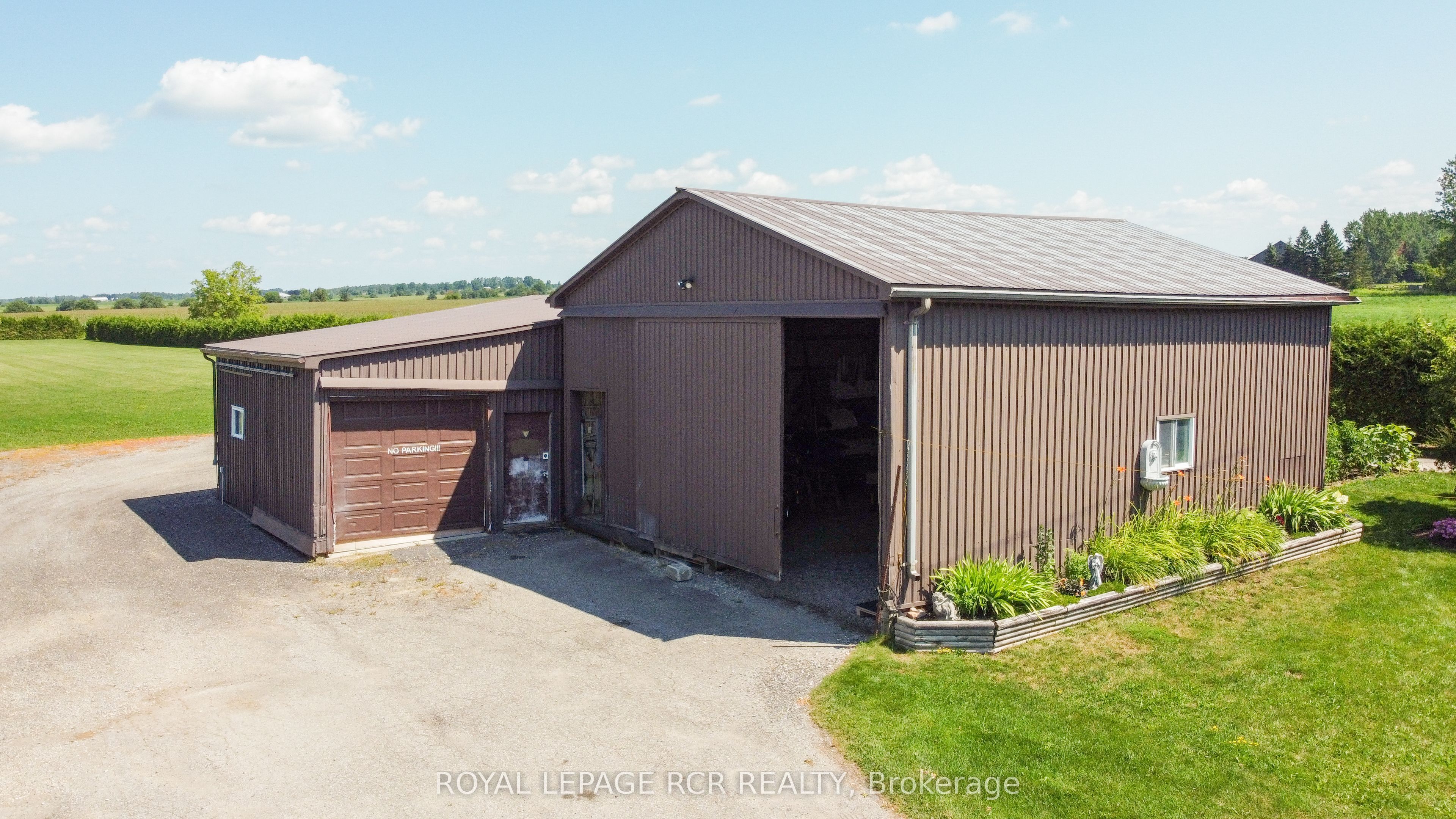 243067 5th Side Road Property Photo 42
