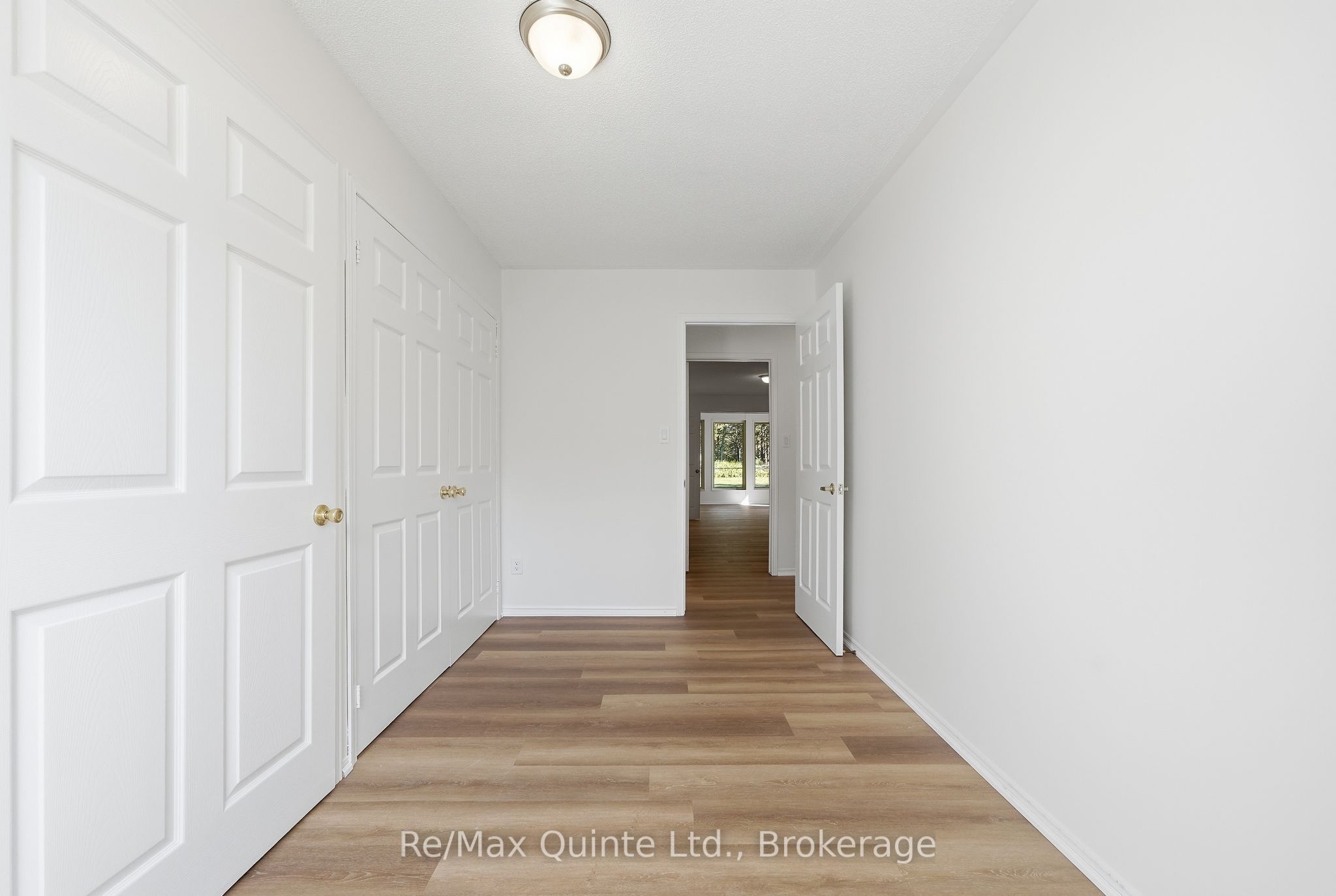 1076 Massassauga Road Property Photo 29