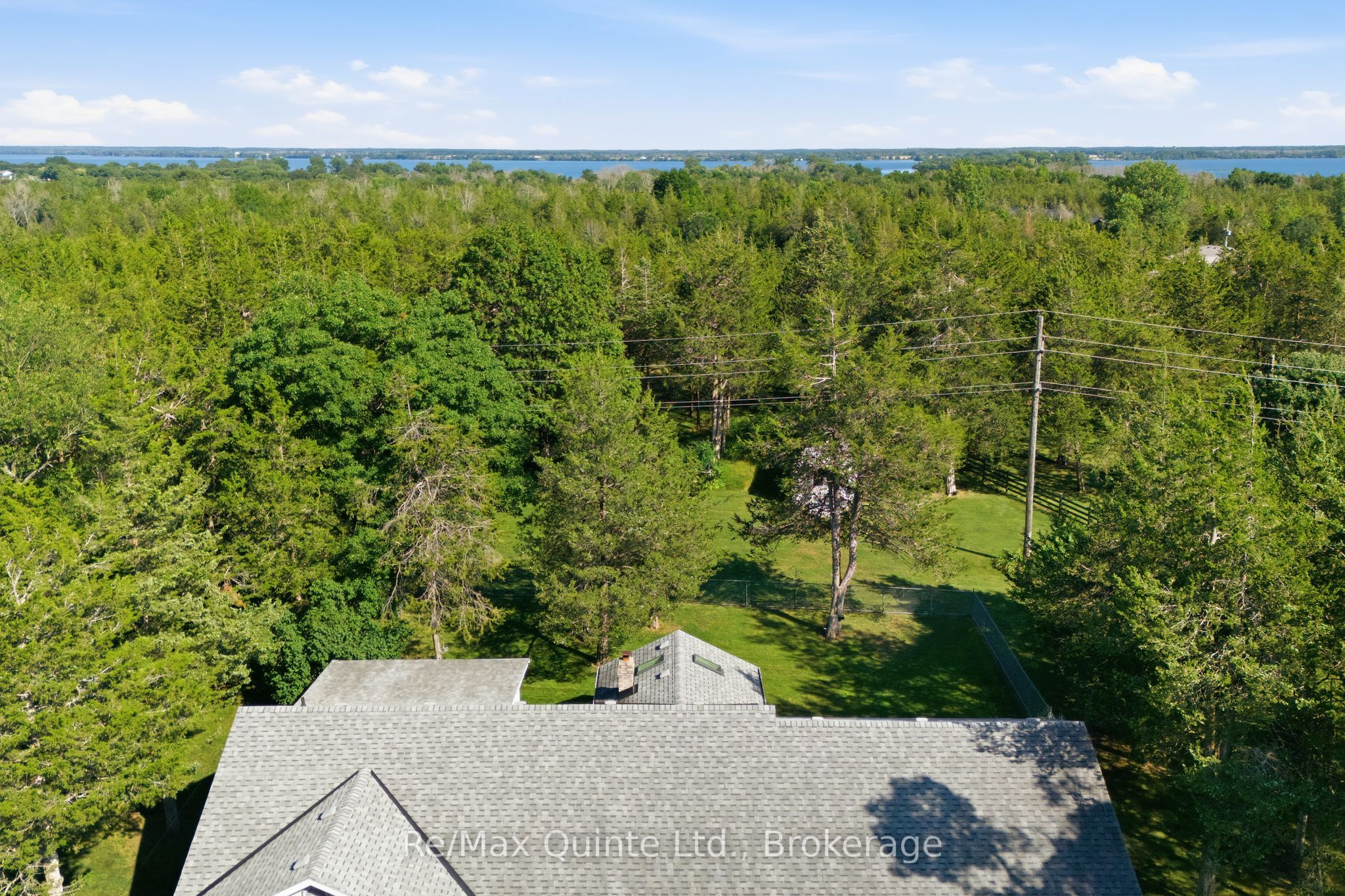 1076 Massassauga Road Property Photo 38