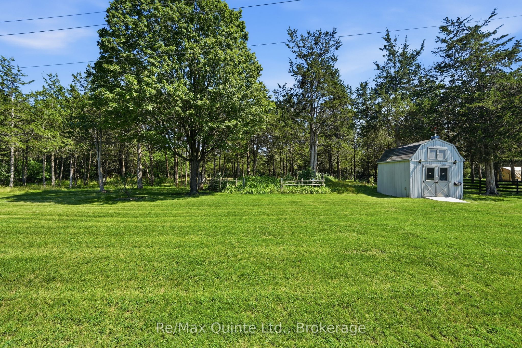 1076 Massassauga Road Property Photo 43
