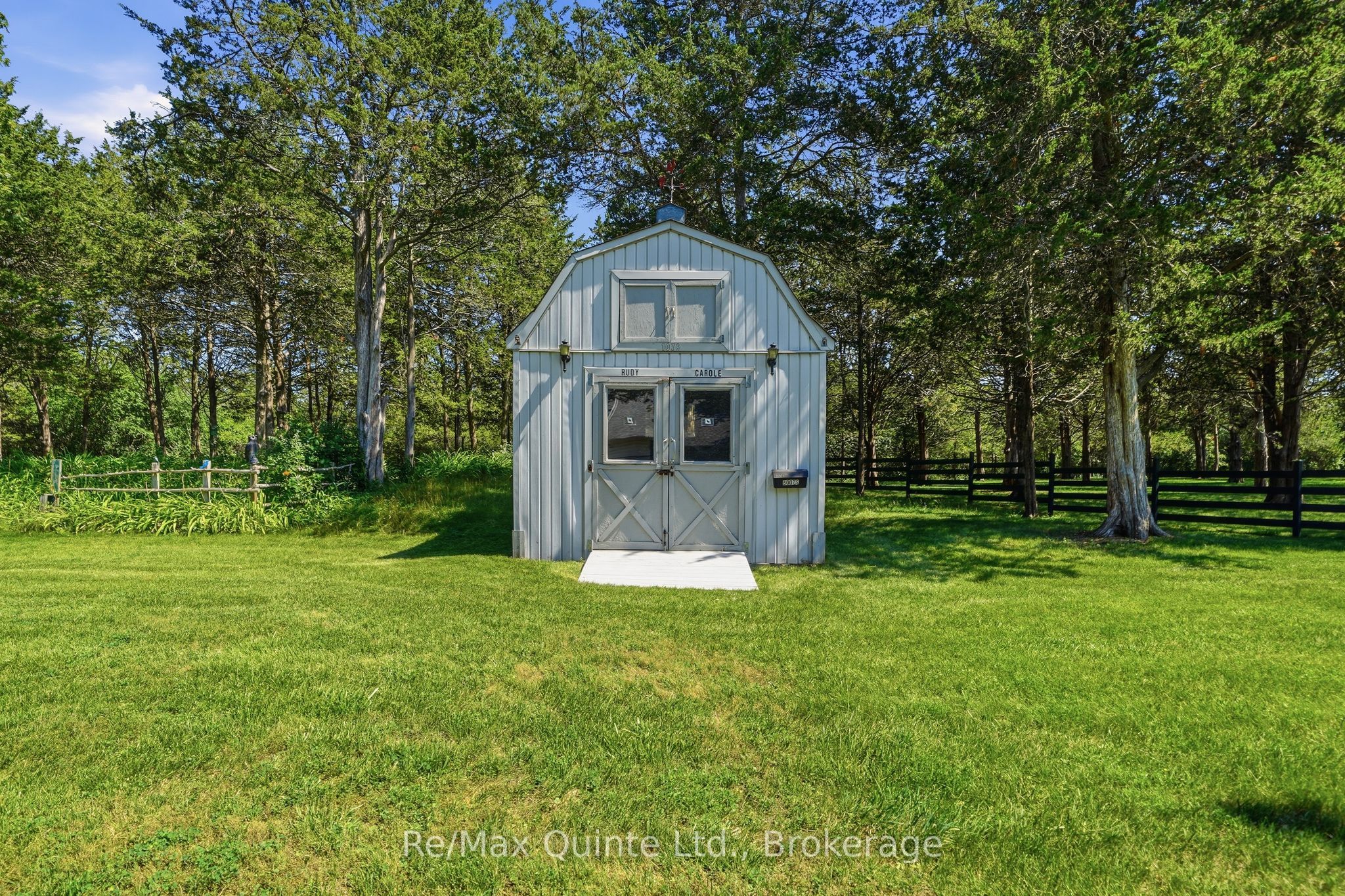 1076 Massassauga Road Property Photo 46