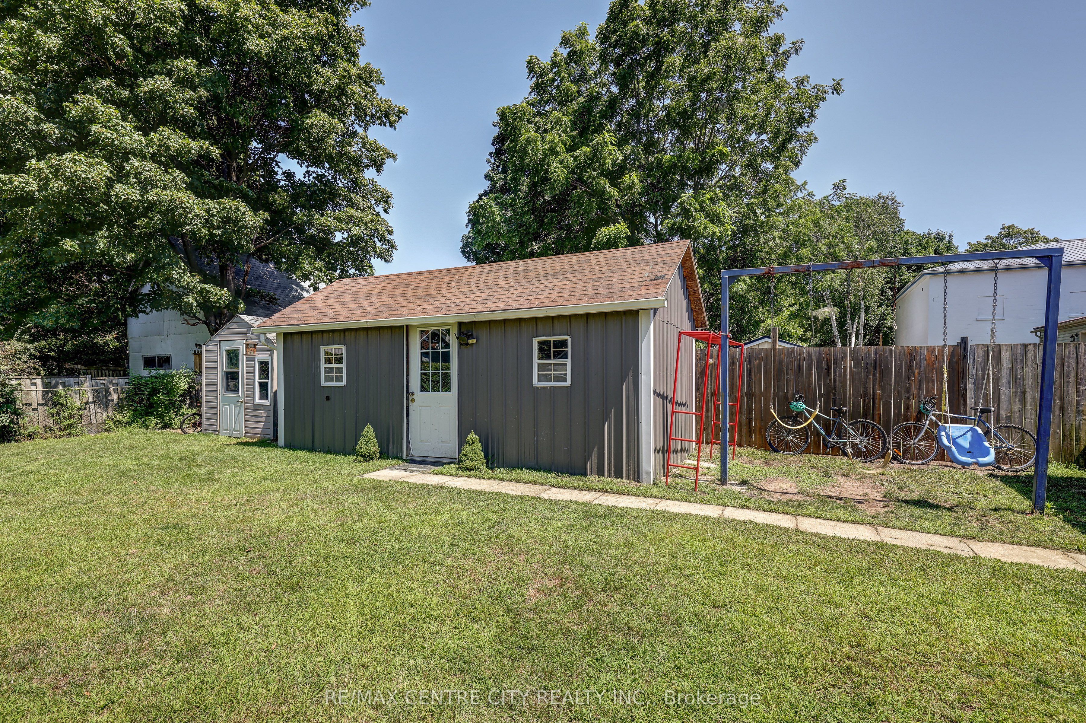 113 South Street W Property Photo 33