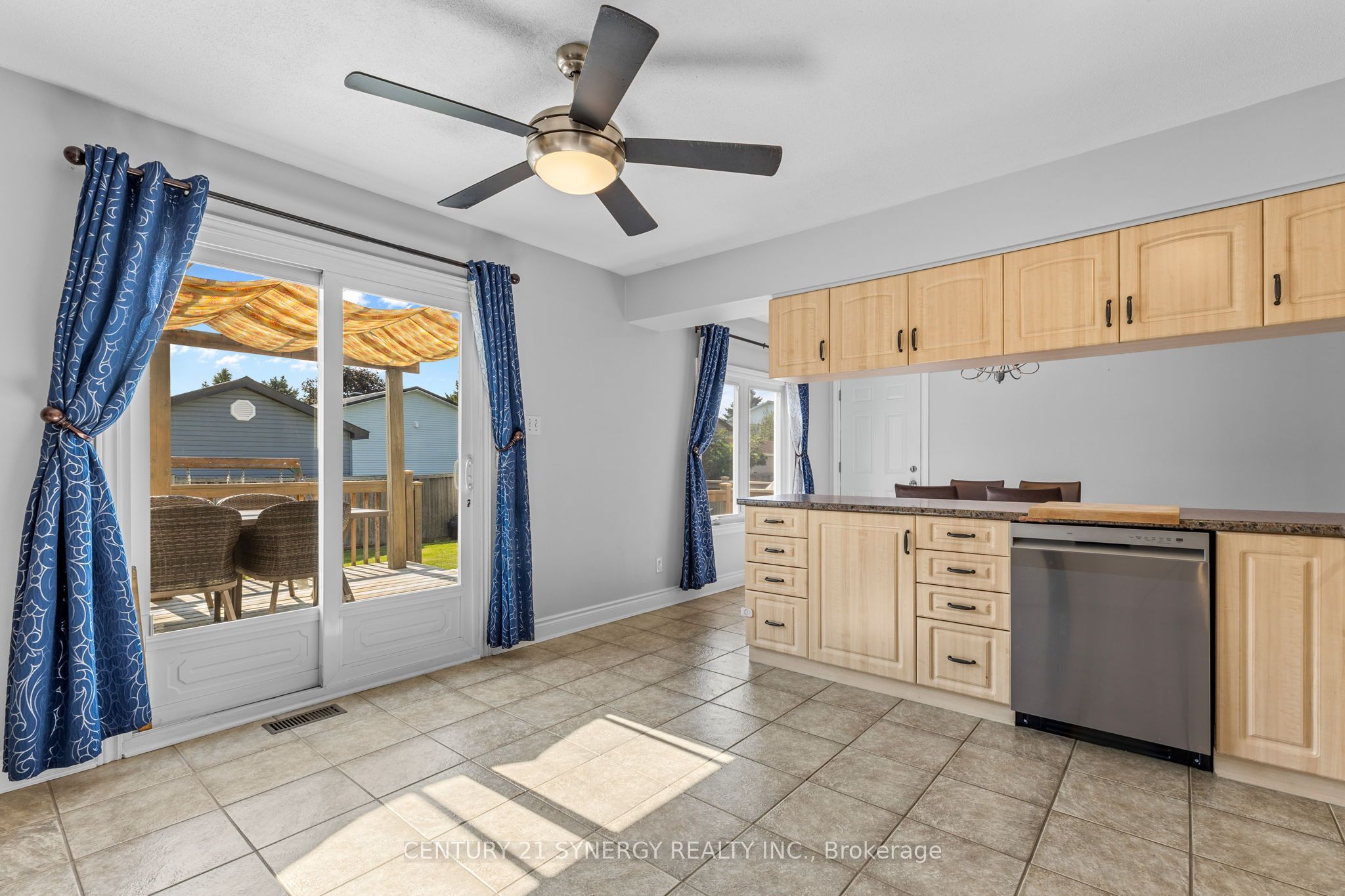 19 Promenade Boulevard Property Photo 14