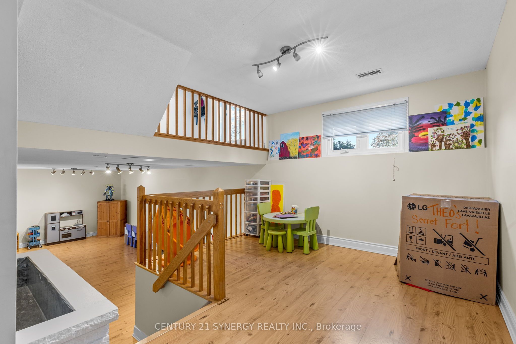 19 Promenade Boulevard Property Photo 29