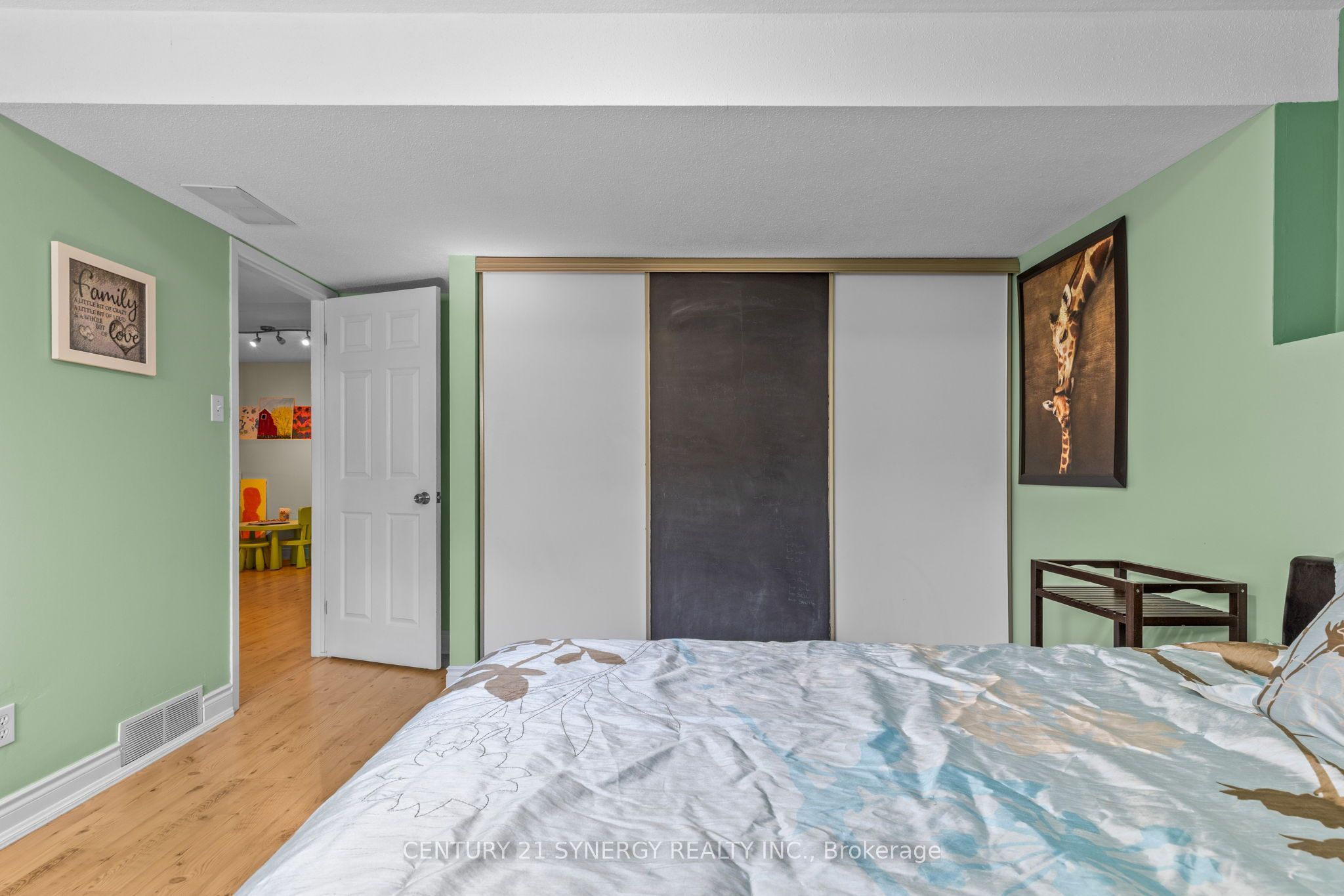19 Promenade Boulevard Property Photo 33