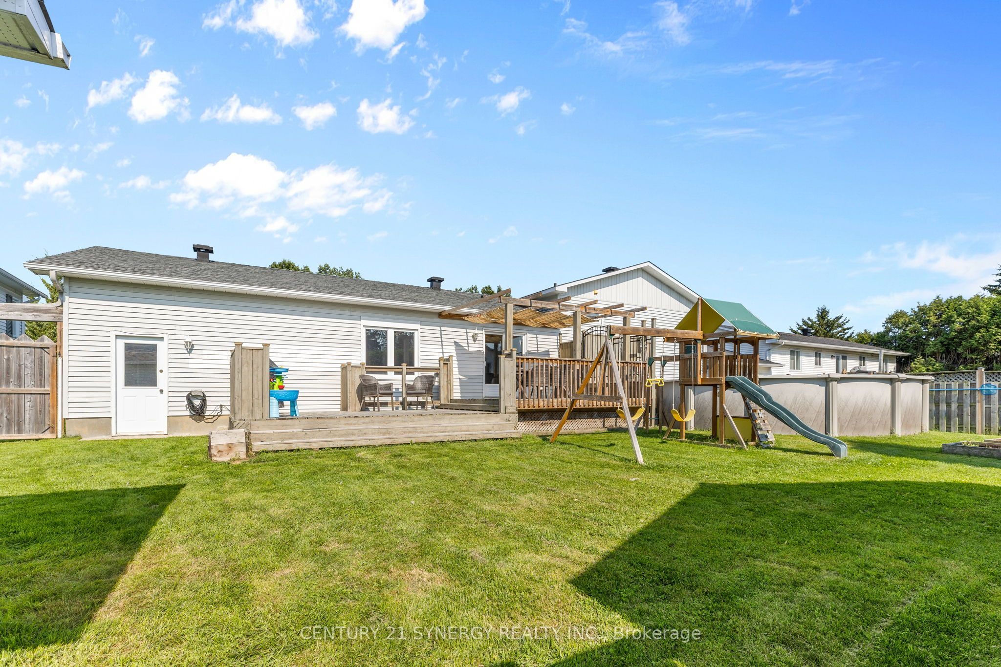 19 Promenade Boulevard Property Photo 45