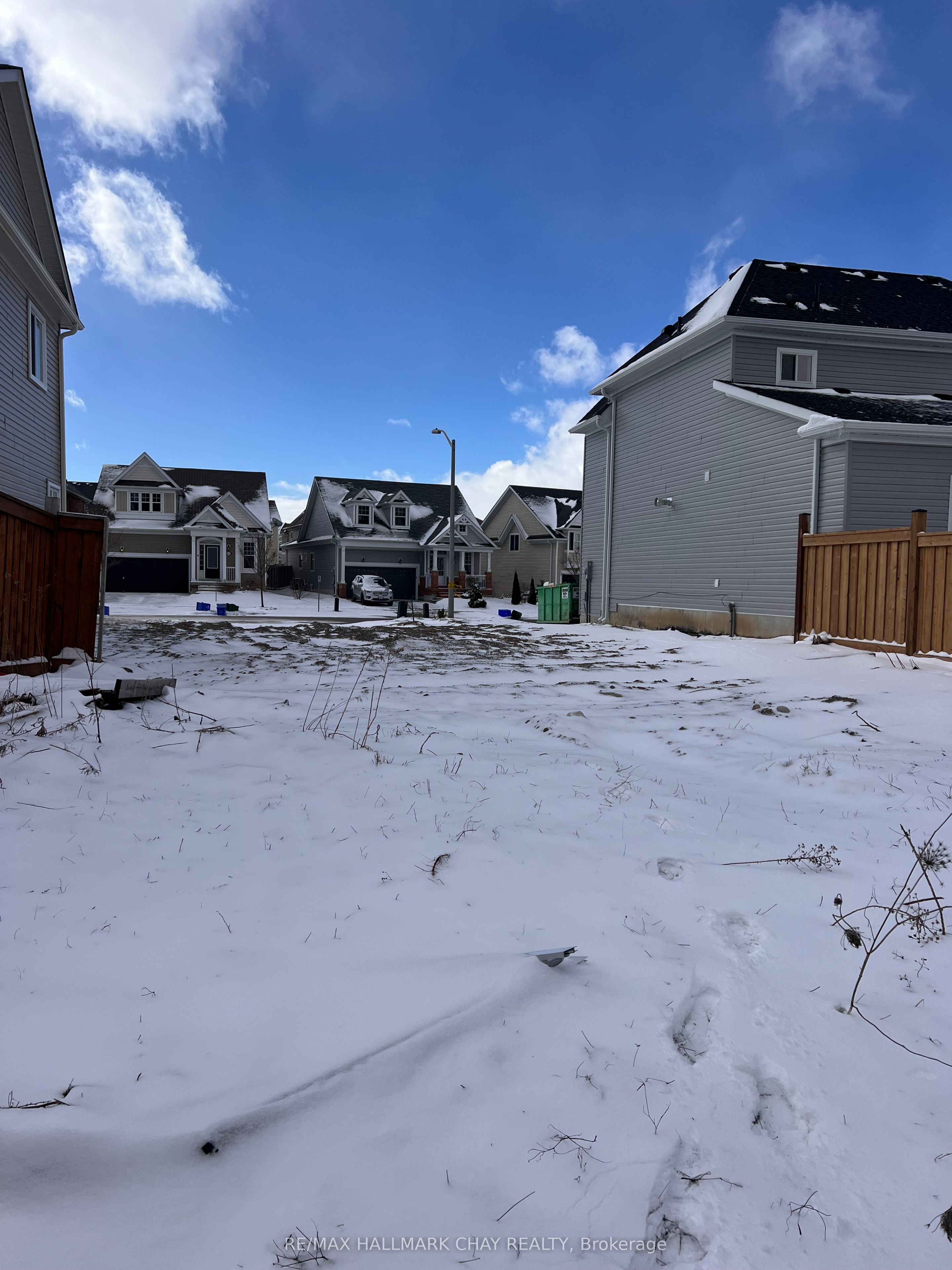 837 O'reilly Crescent Property Photo 4